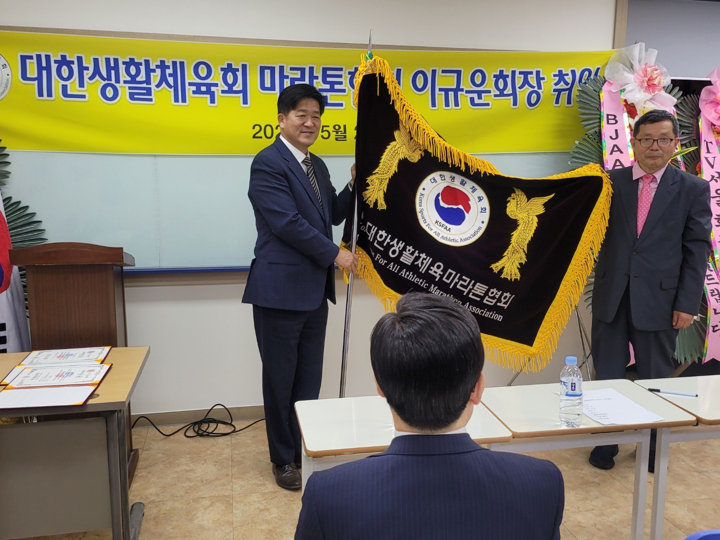 KakaoTalk_20230527_204816274_09.jpg