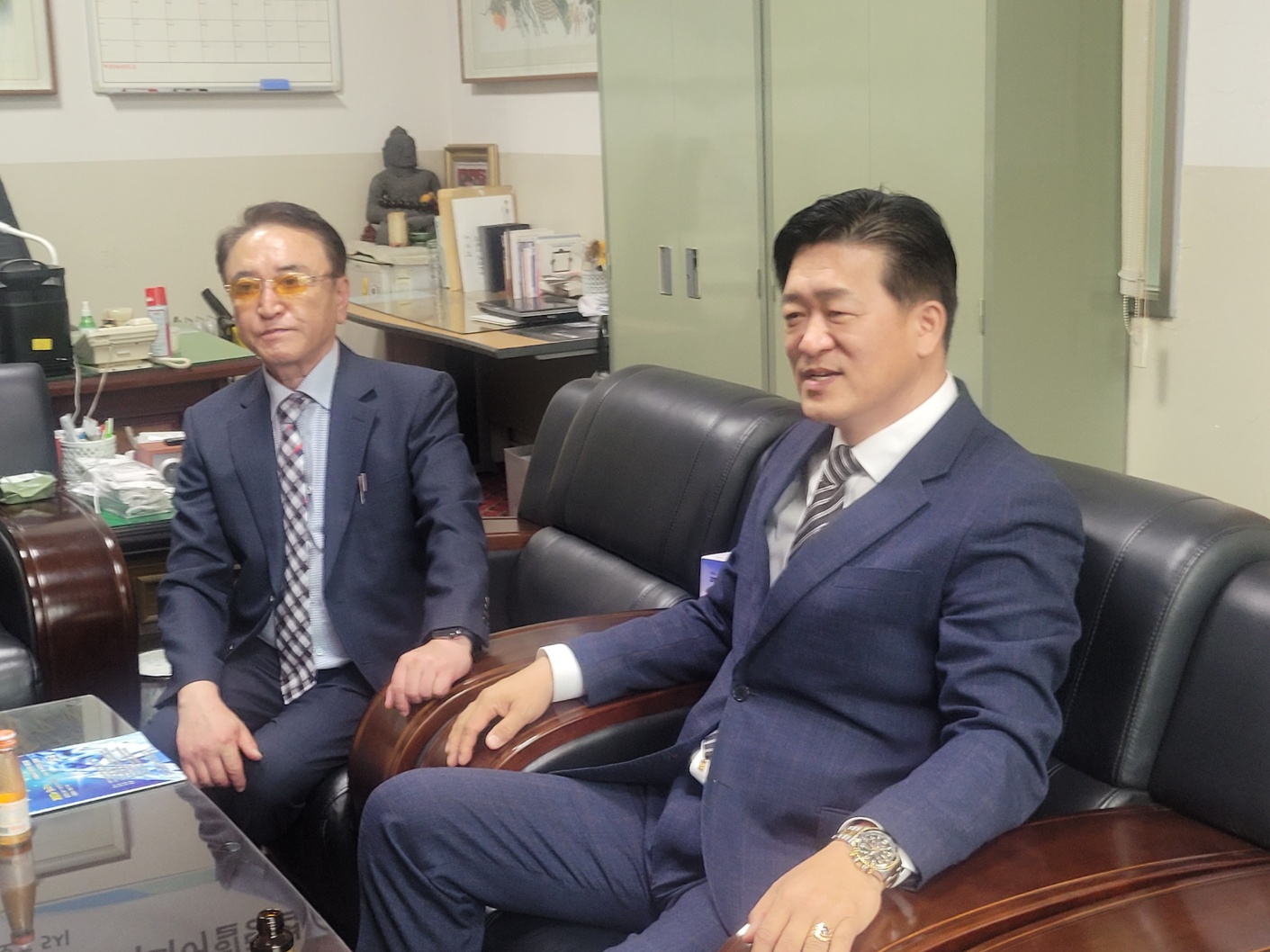 KakaoTalk_20230528_213512582_03.jpg