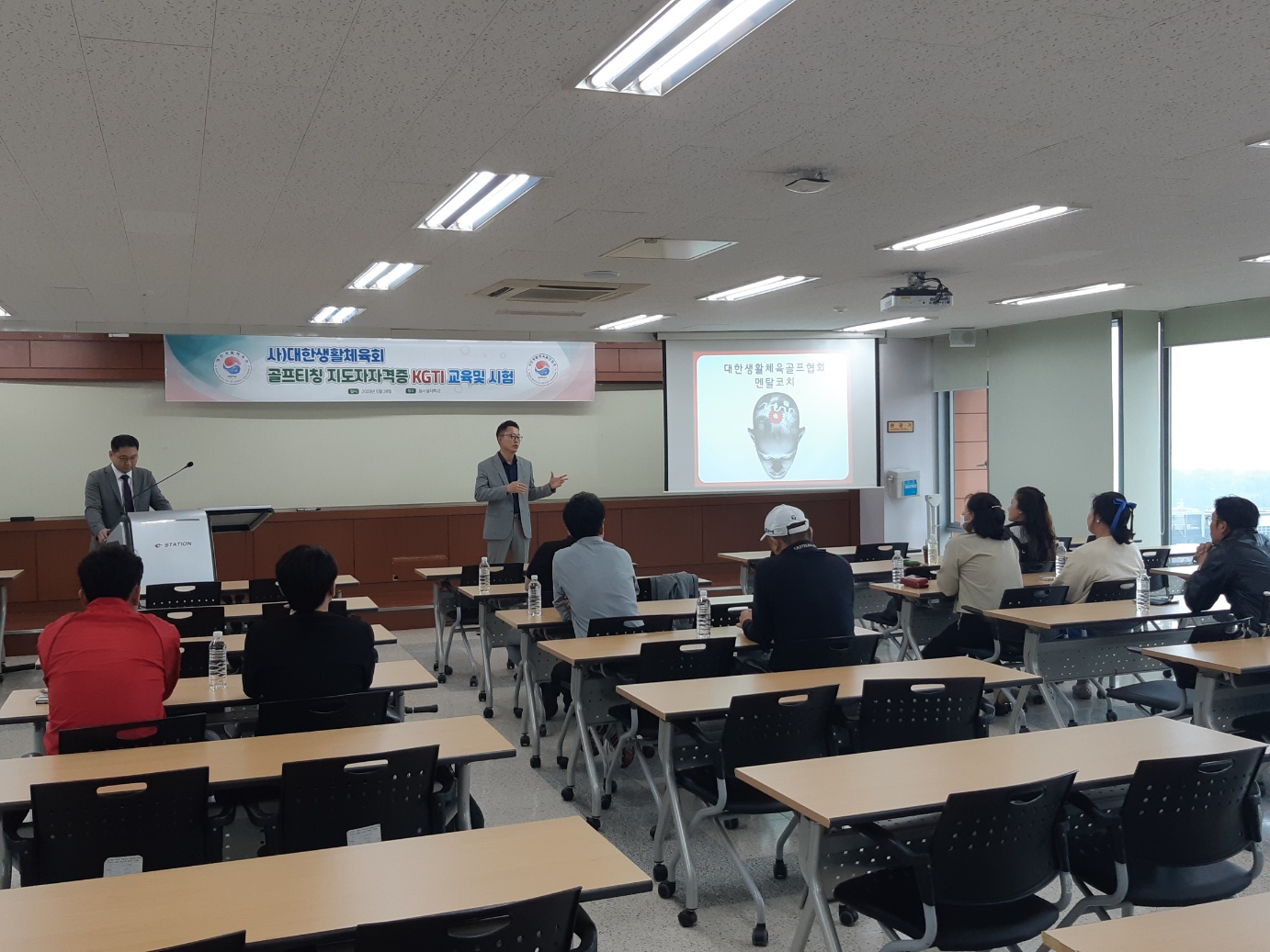 KakaoTalk_20230528_213802592_05.jpg
