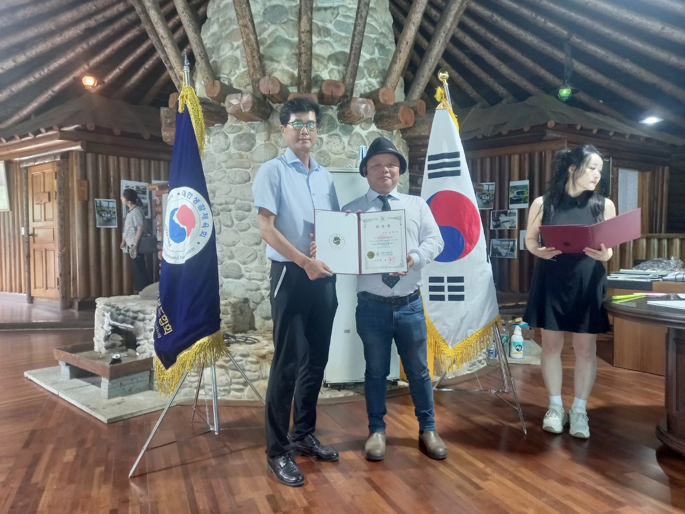 KakaoTalk_20230802_113657235_06.jpg