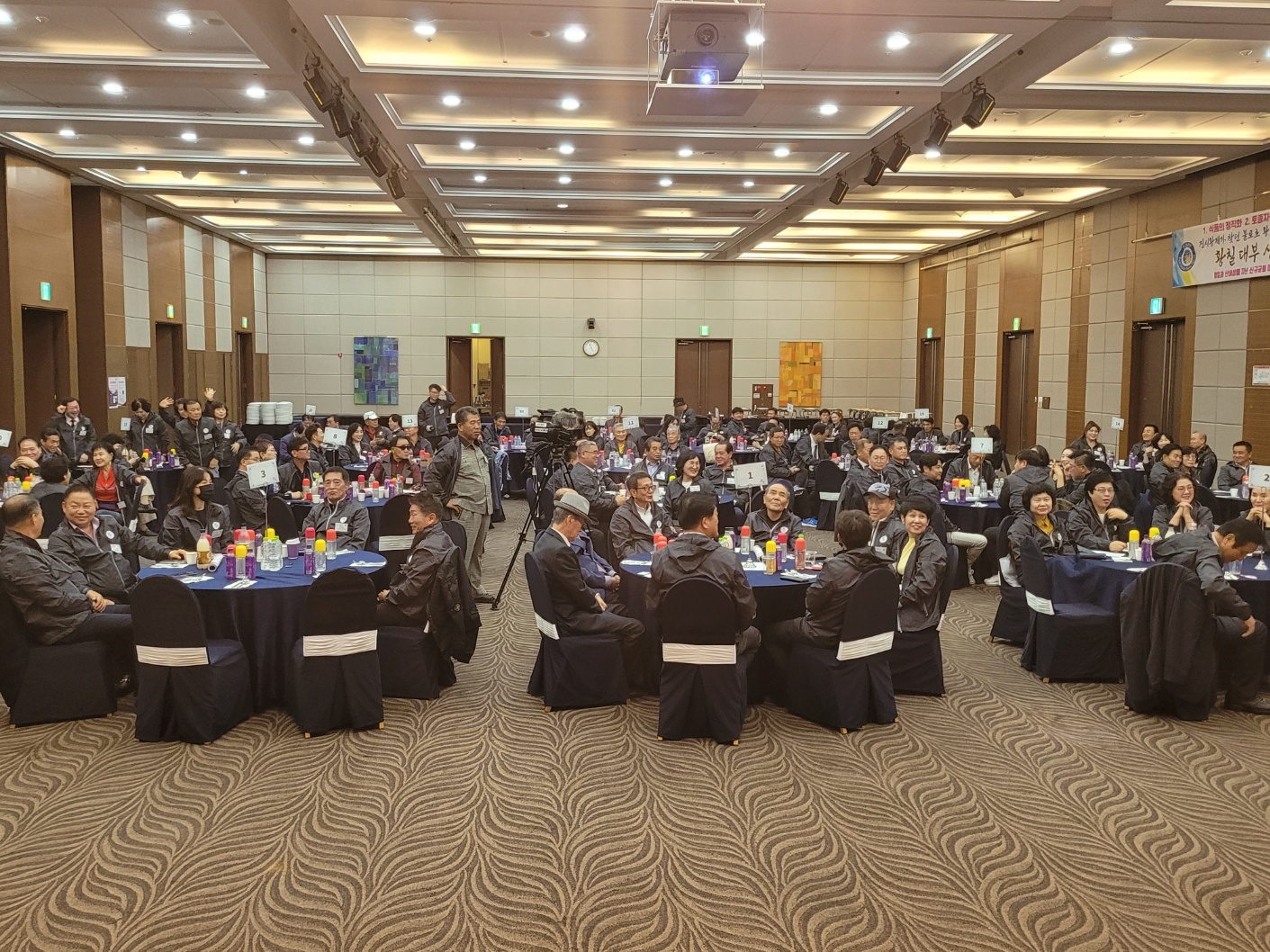 KakaoTalk_20231017_195920684_06.jpg