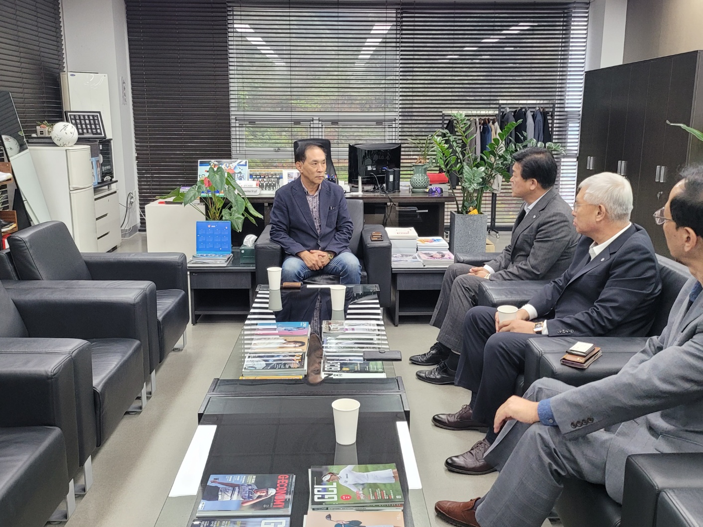 KakaoTalk_20231025_161357065_05.jpg
