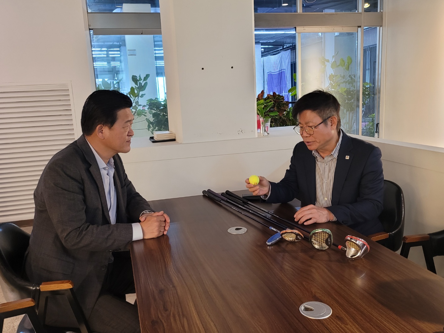 KakaoTalk_20231025_162431440_09.jpg