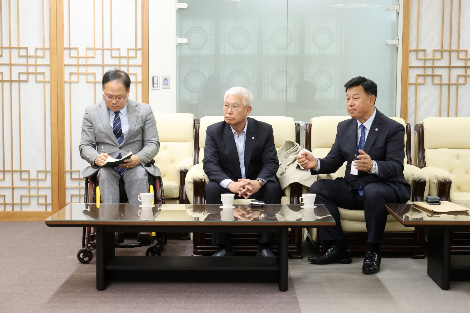 KakaoTalk_20231110_114520522_02.jpg