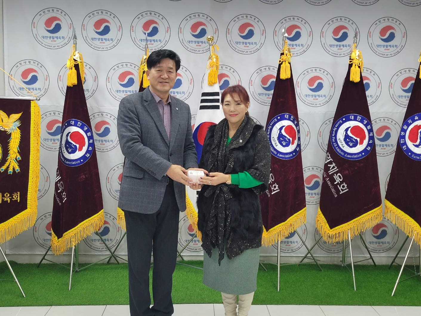 KakaoTalk_20231212_191503365_05.jpg