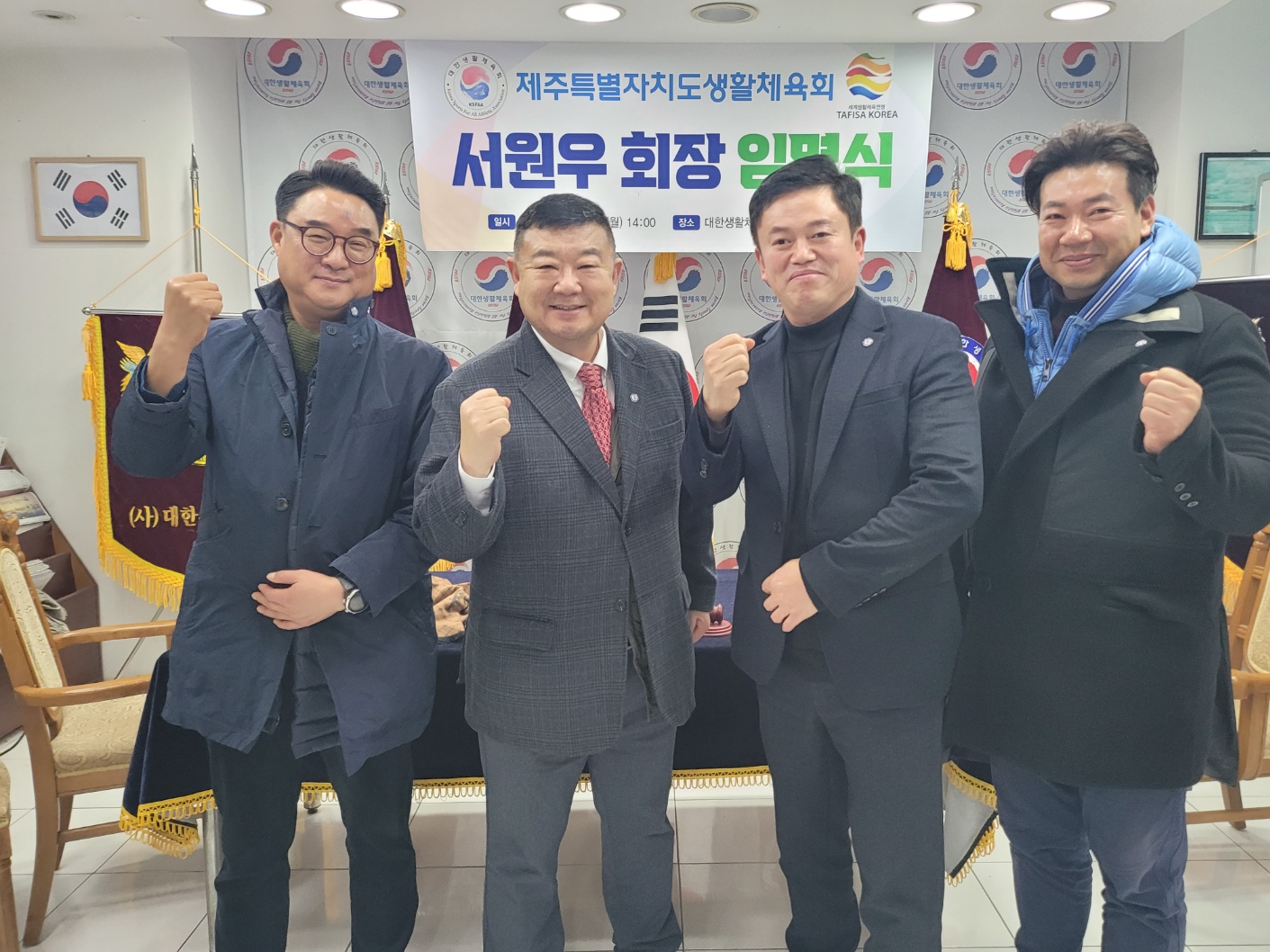 KakaoTalk_20231218_213416446_09.jpg