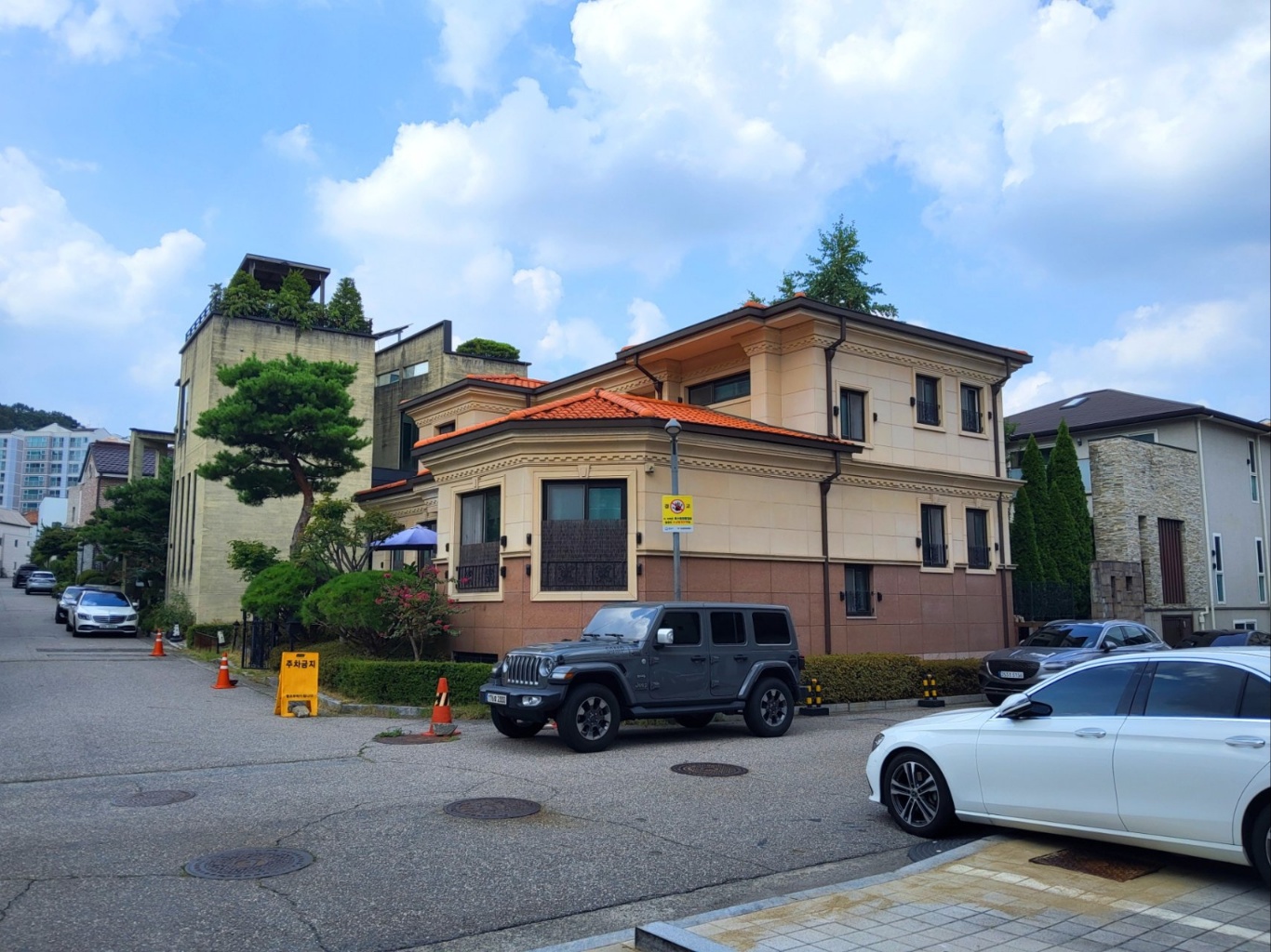 KakaoTalk_20240913_002345348_05.jpg