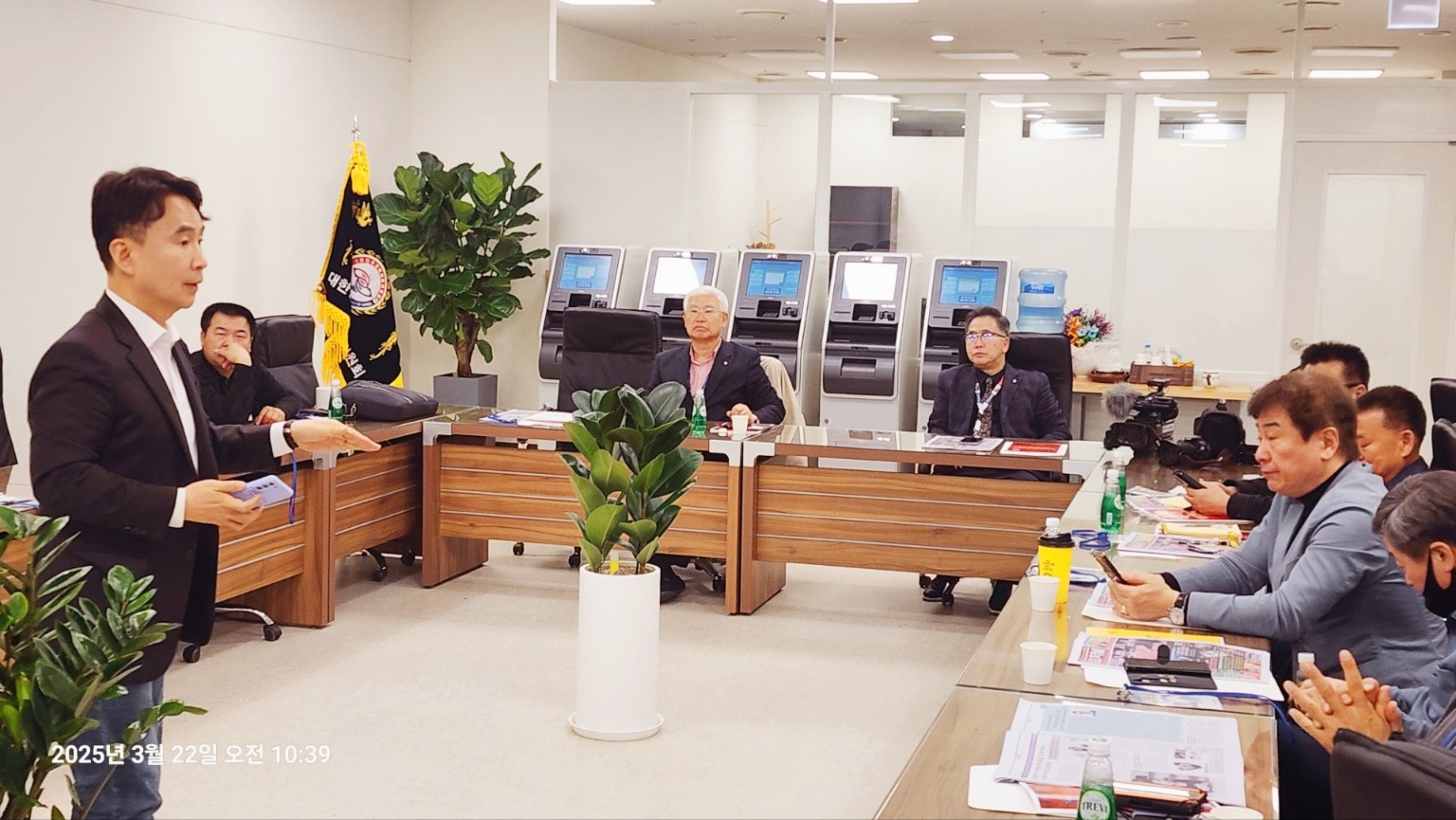 KakaoTalk_20250324_175020631_06.jpg