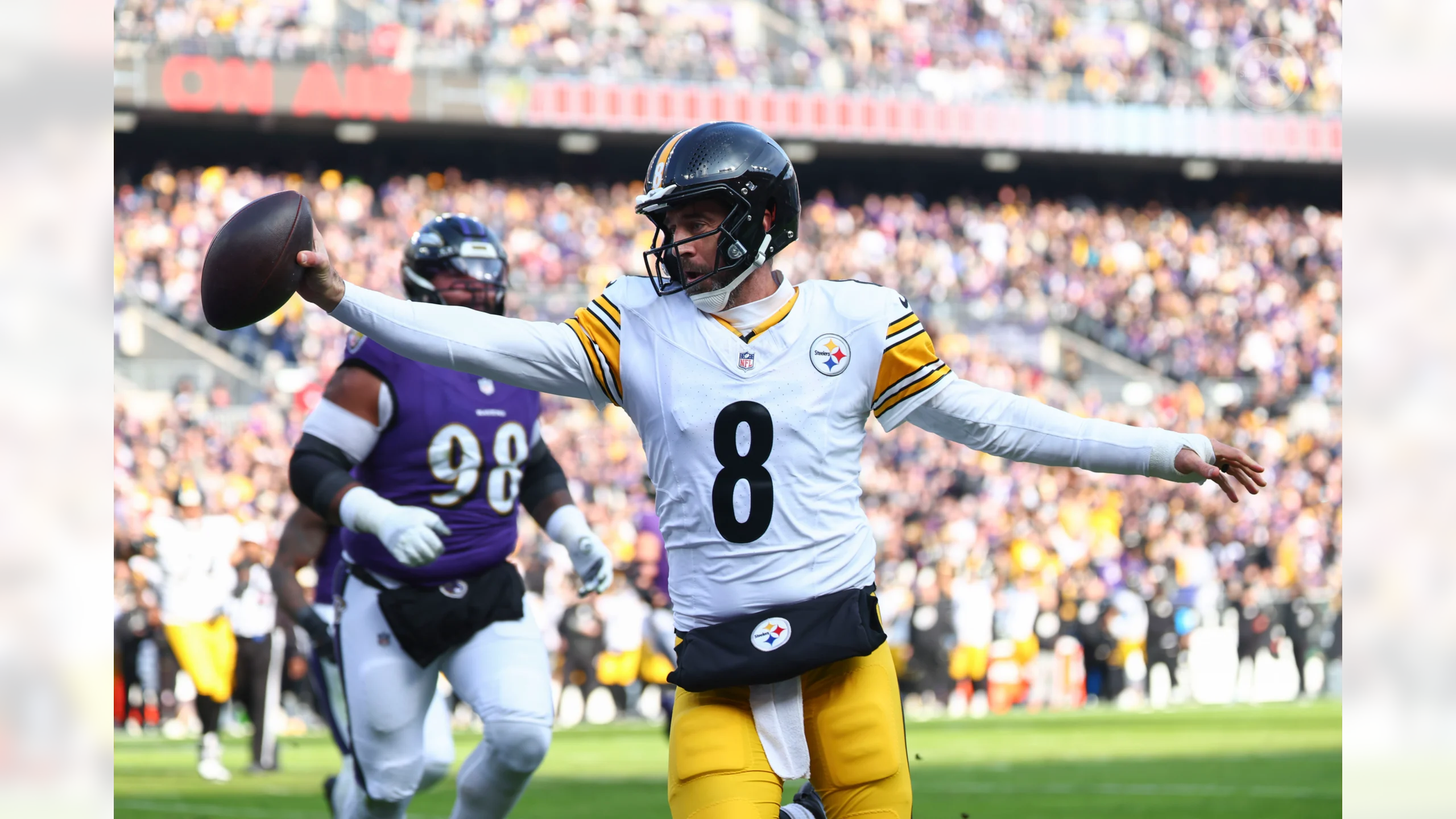 Steelers pull out a 27-22 victory over the Ravens