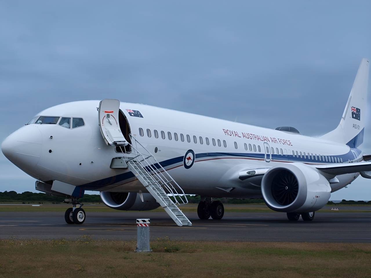 RAAF A62-001 at YDPO by Fly45