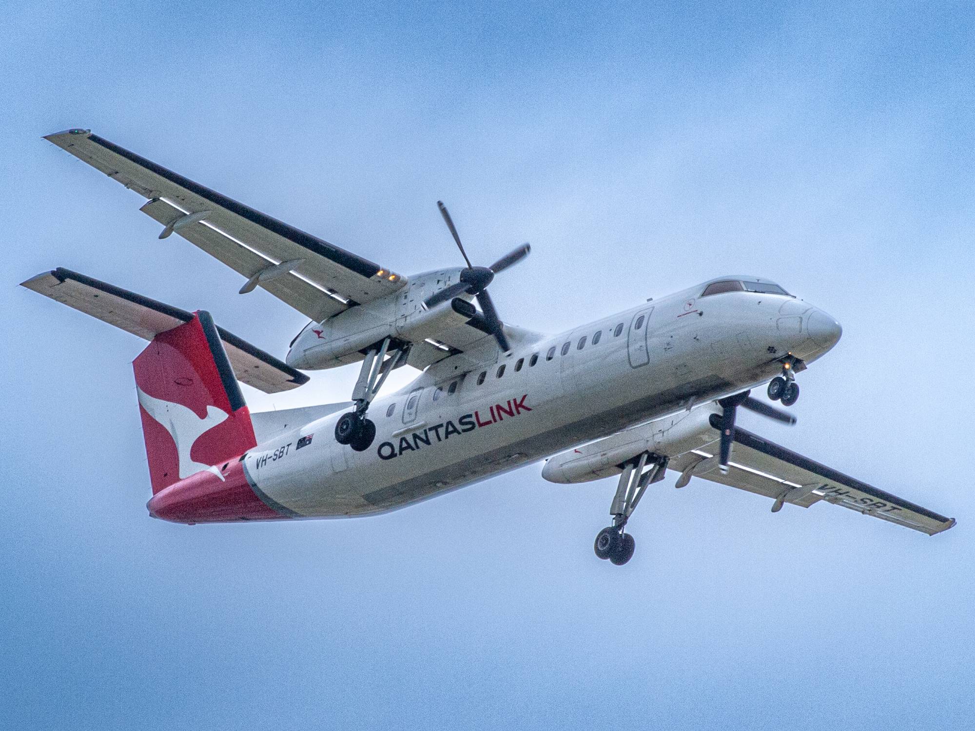 QantasLink VH-SBT at YDPO by Fly45