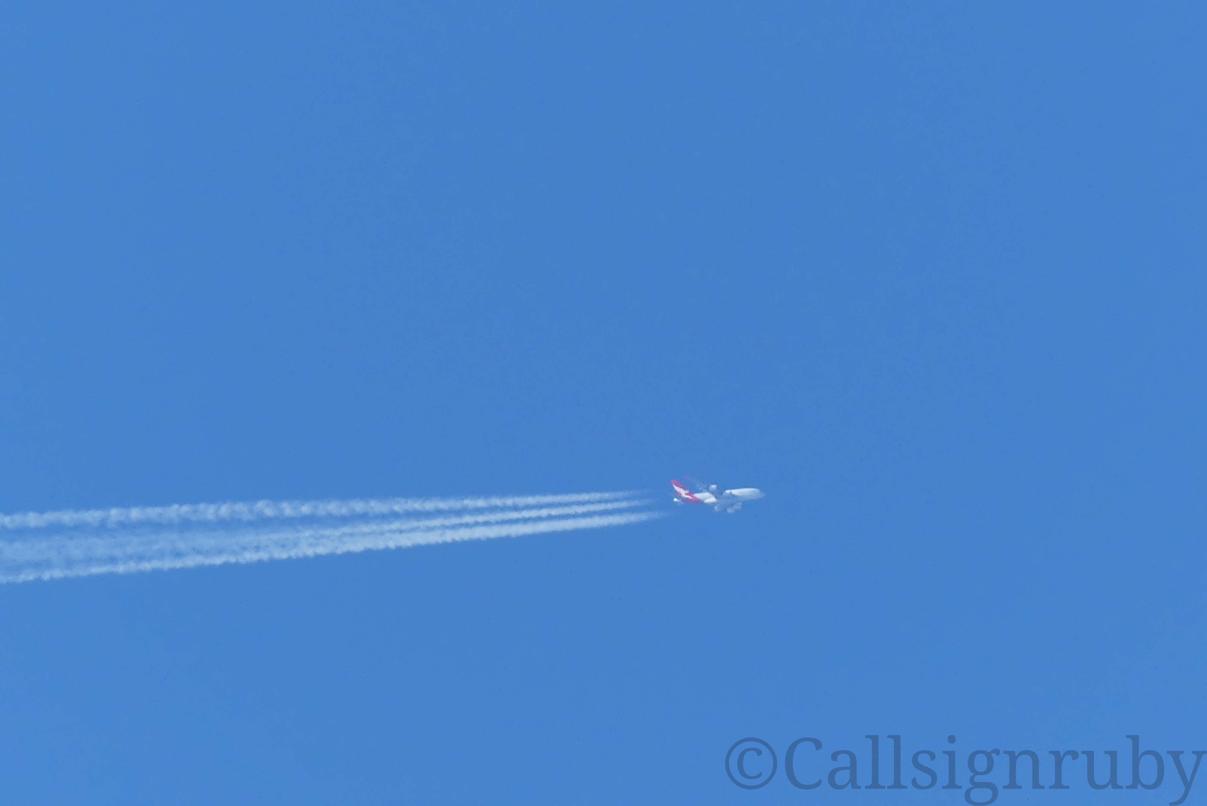 Qantas VH-OQG at YMLT by callsignruby