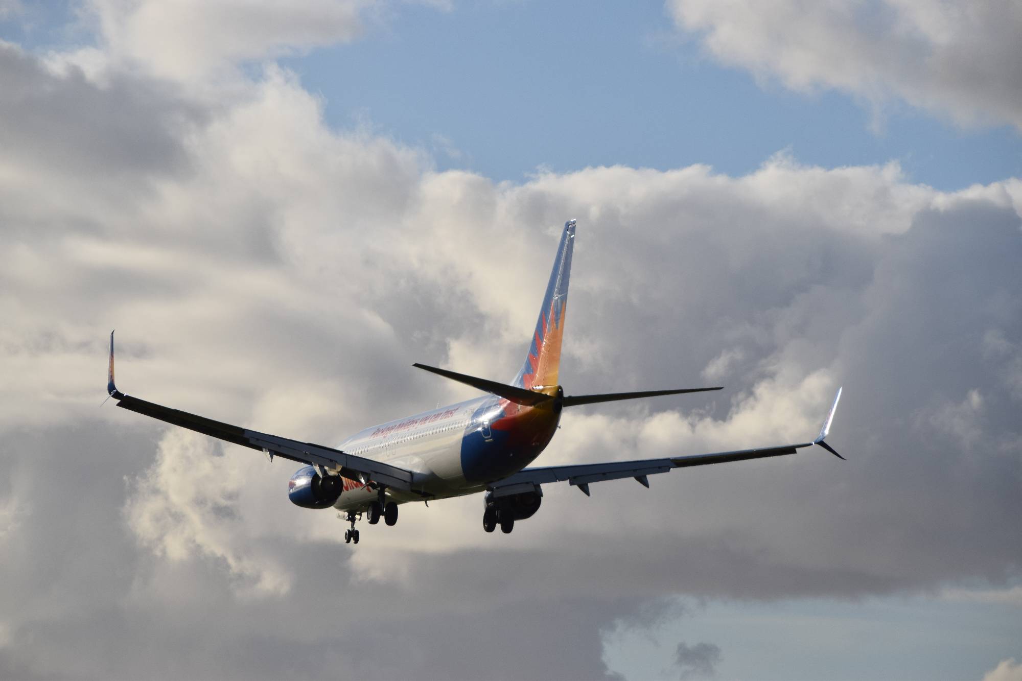 Jet2 G-JZHN at EGGD by mj7