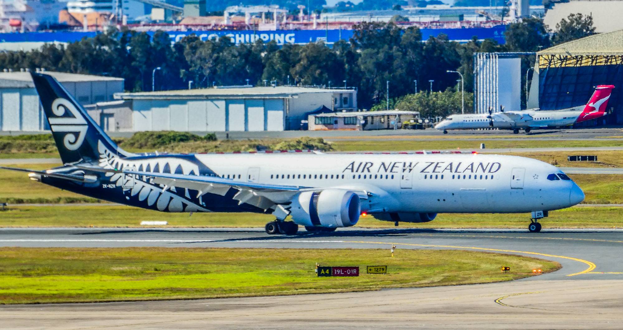 Air New Zealand ZK-NZR at YBBN by SingingAvgeek