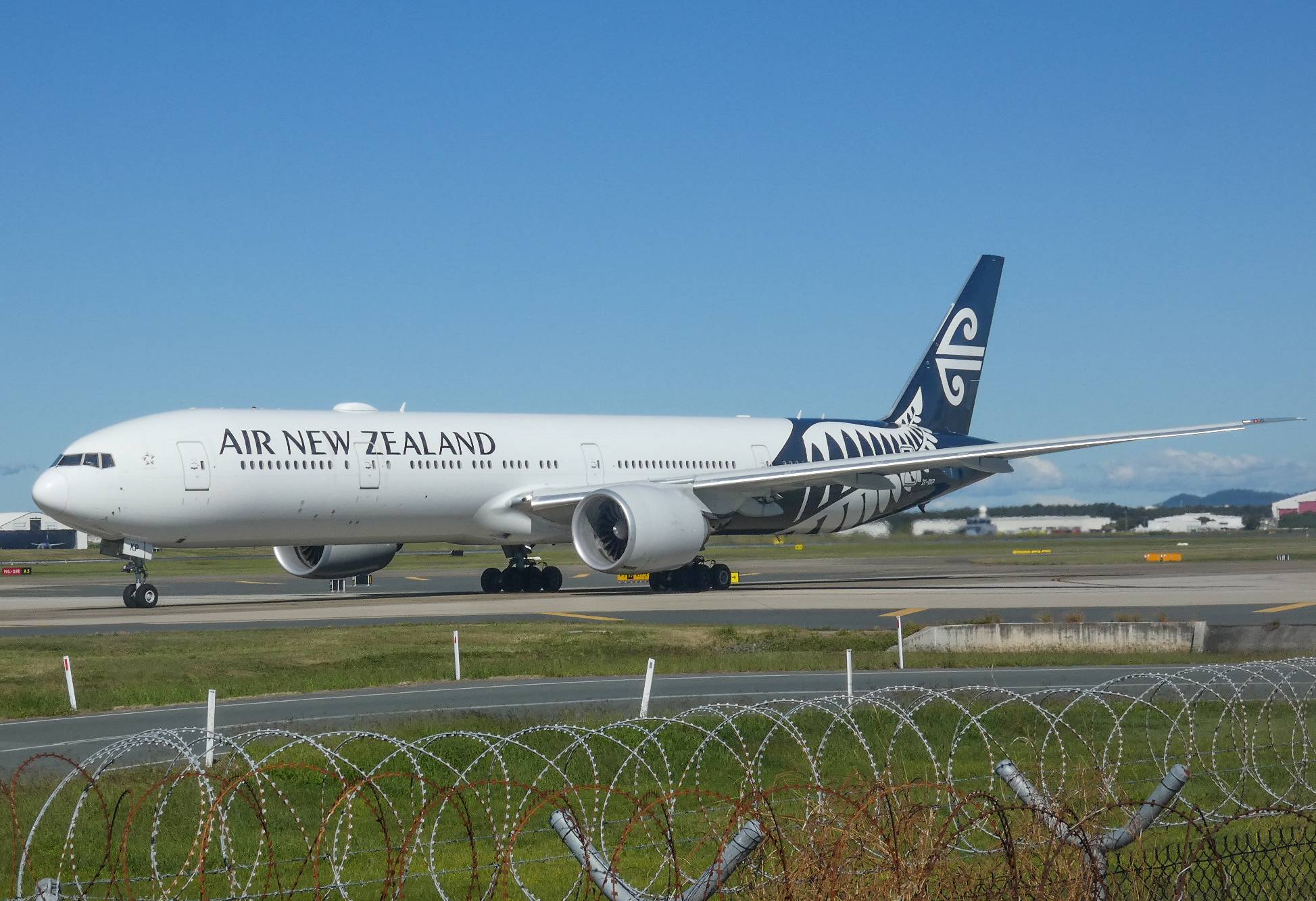 Air New Zealand ZK-OKP at YBBN by SingingAvgeek