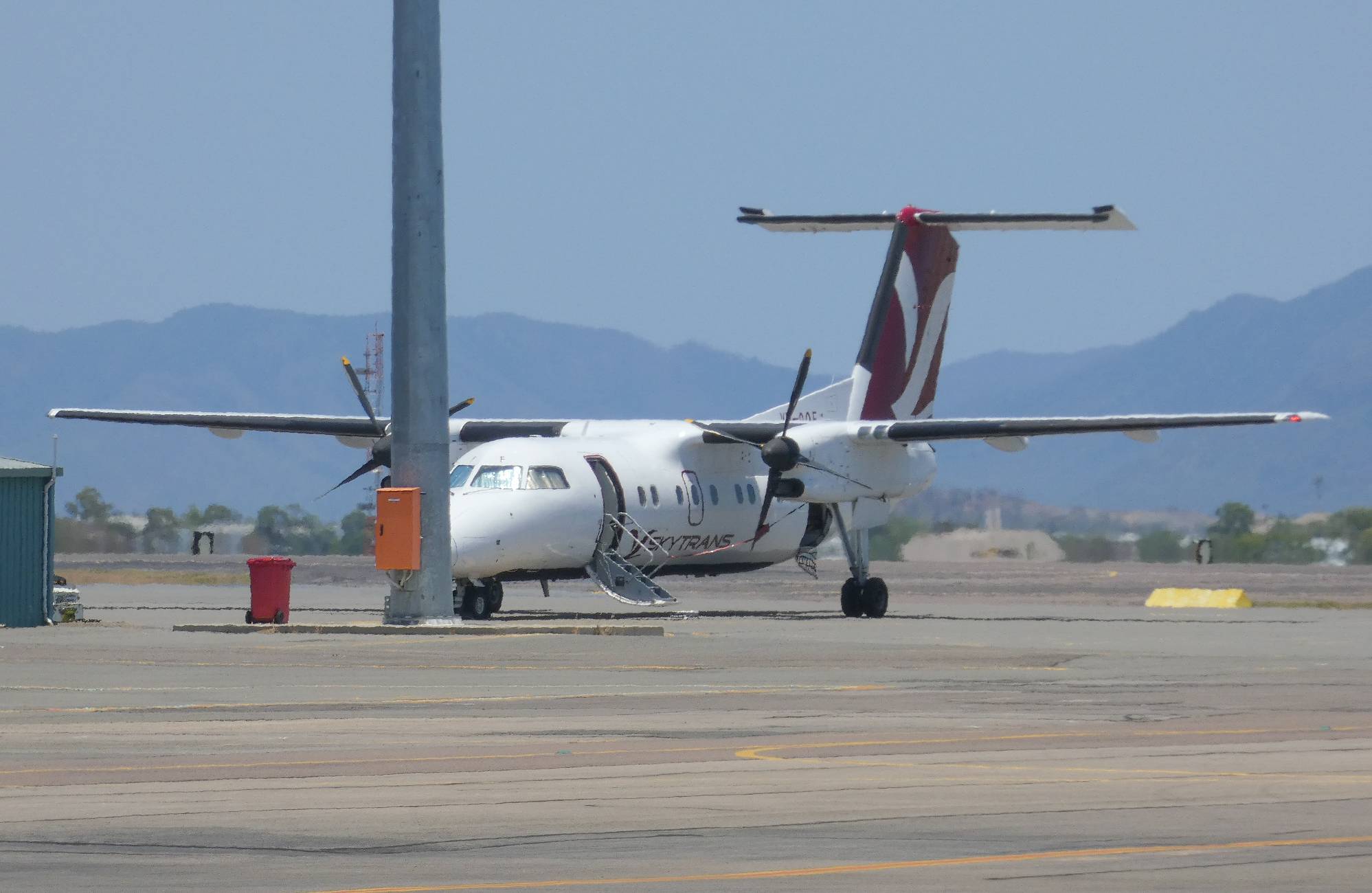 Skytrans VH-QQF at YBTL by SingingAvgeek