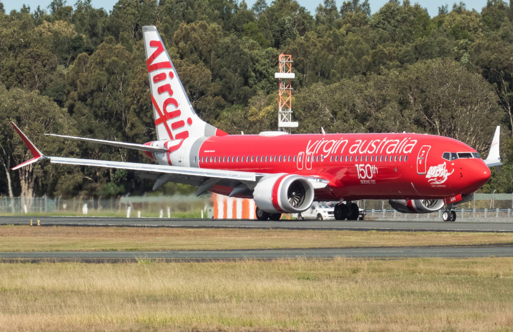 Virgin Australia VH-8VI at YBCG by SingingAvgeek