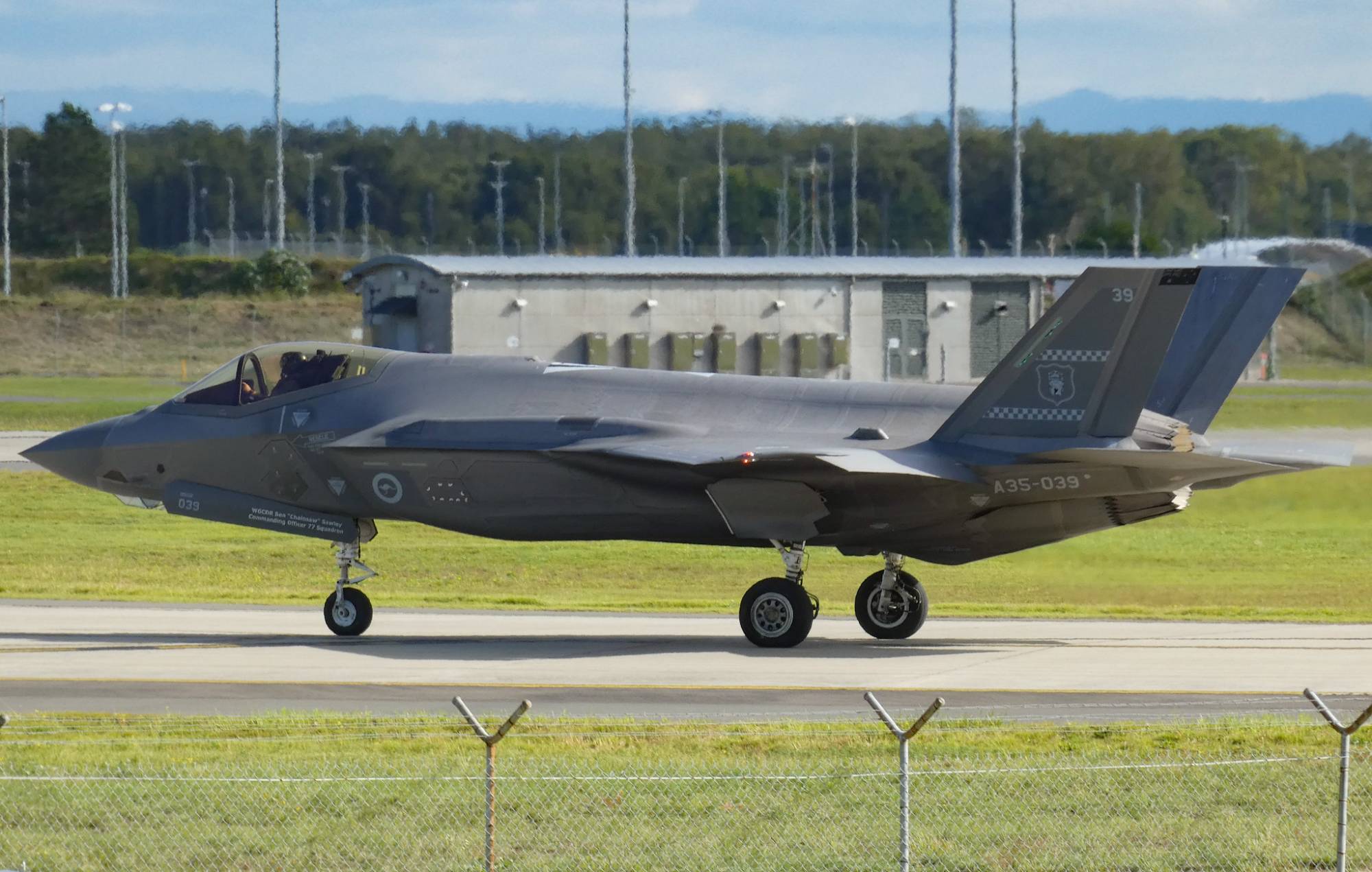 Royal Australian Air Force A35-039 at YWLM by SingingAvgeek