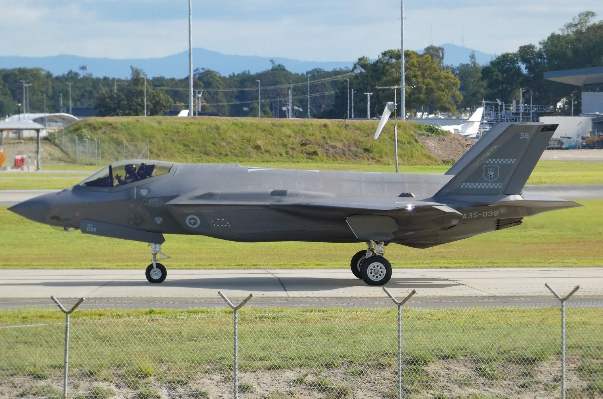 Royal Australian Air Force A35-038 at YWLM by SingingAvgeek