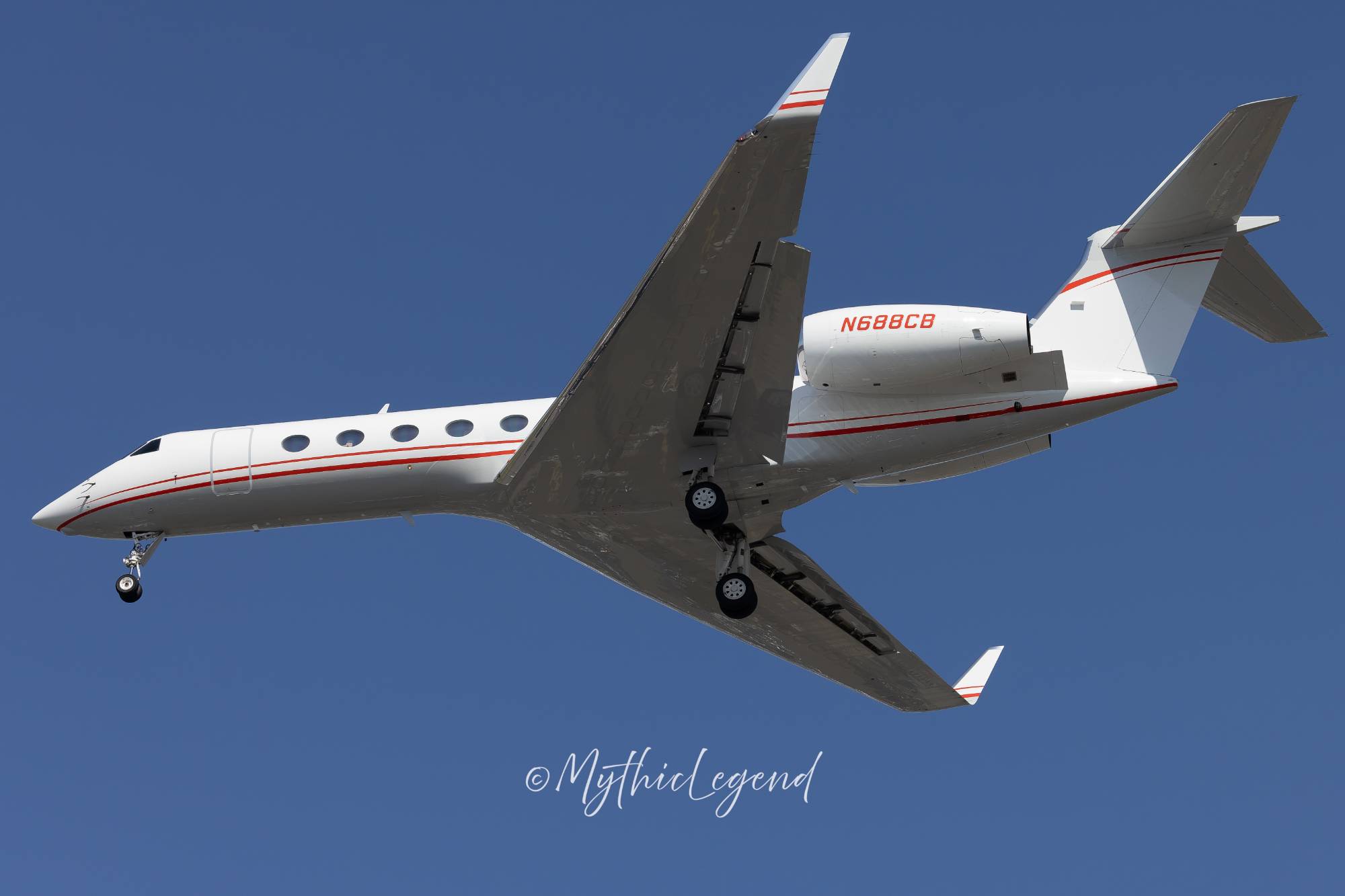 Private N688CB at KEWR by MythicLegend
