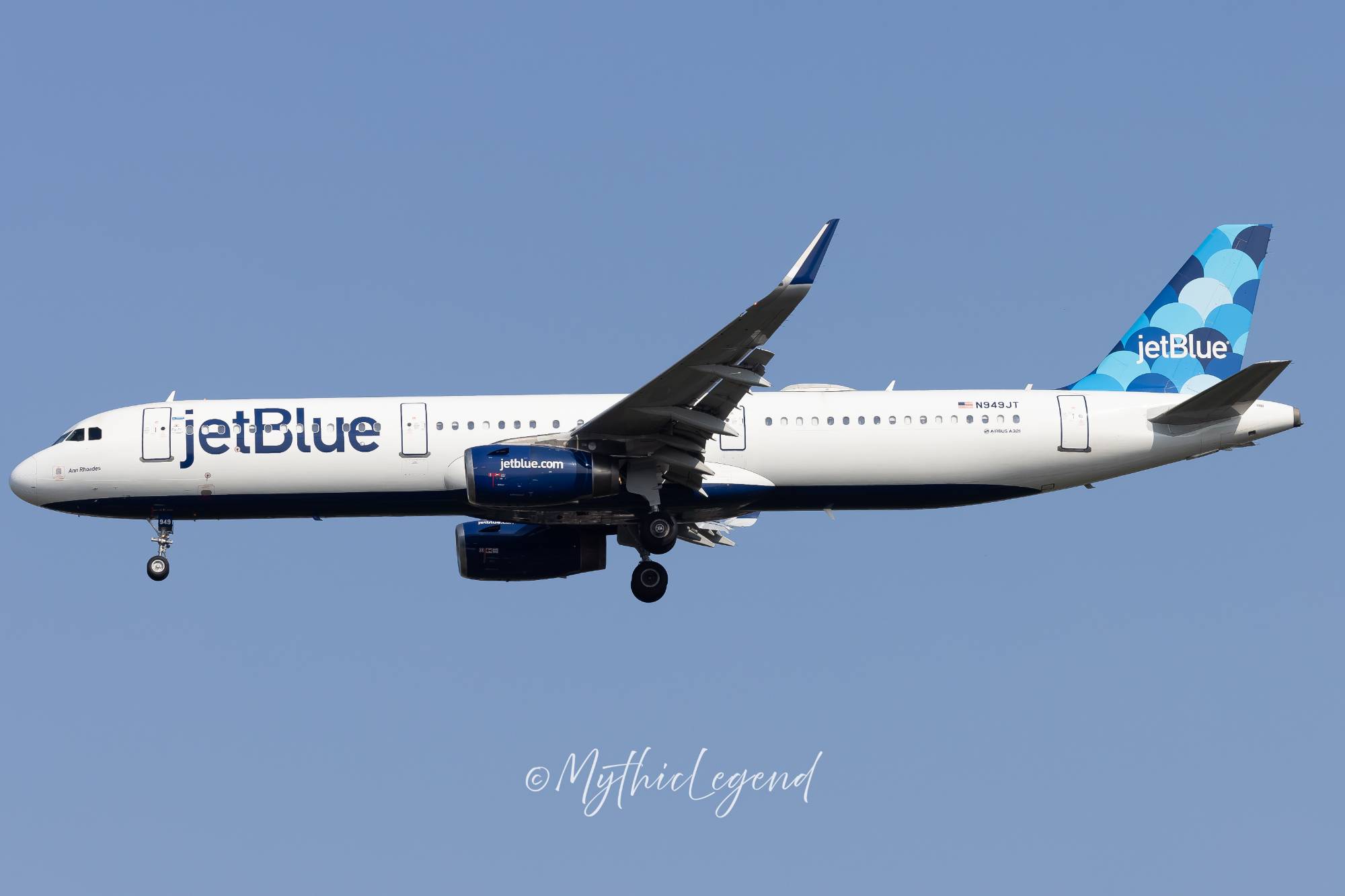 JetBlue N949JT at KJFK by MythicLegend