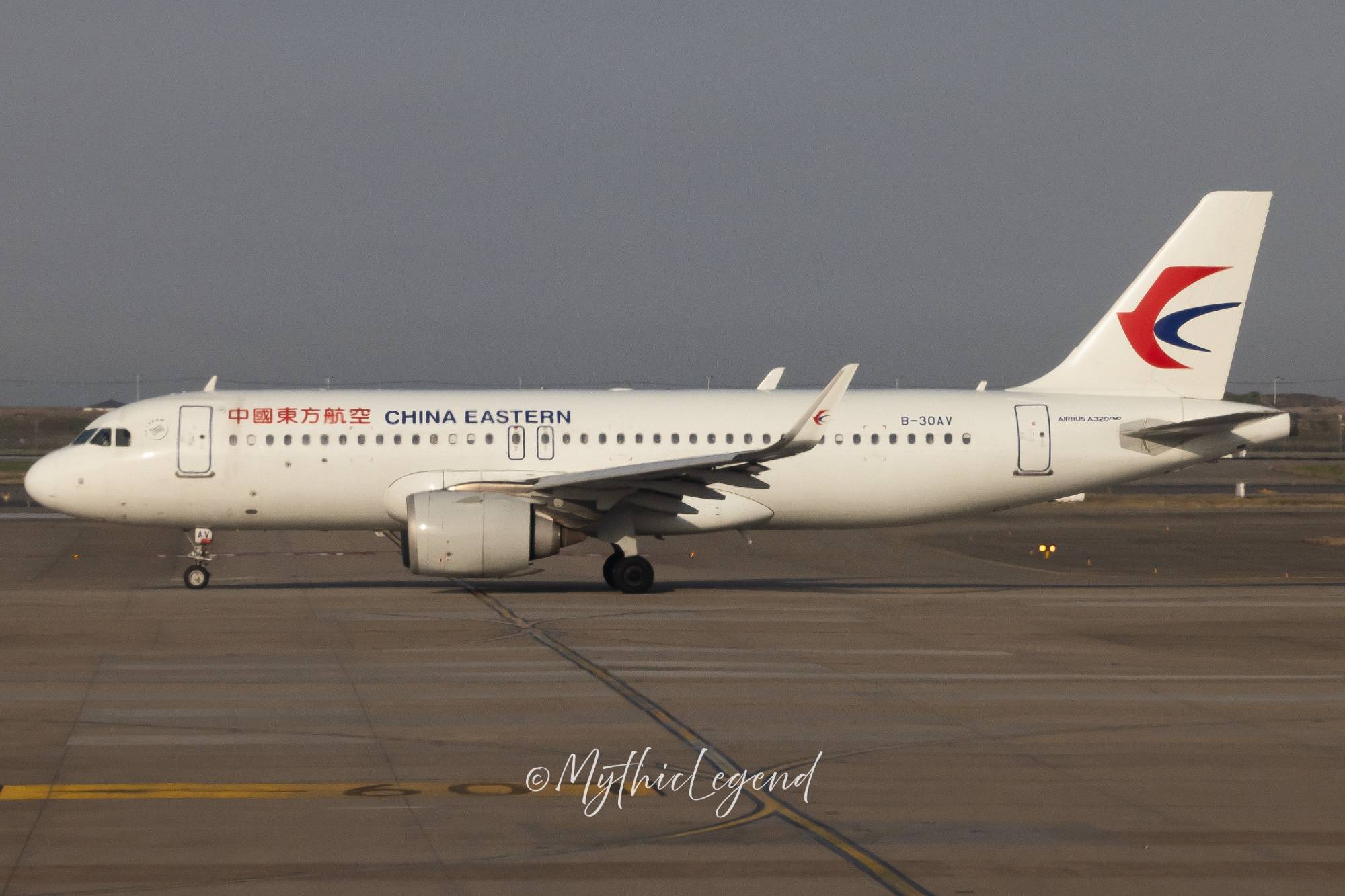 China Eastern Airlines B-30AV at ZSPD by MythicLegend