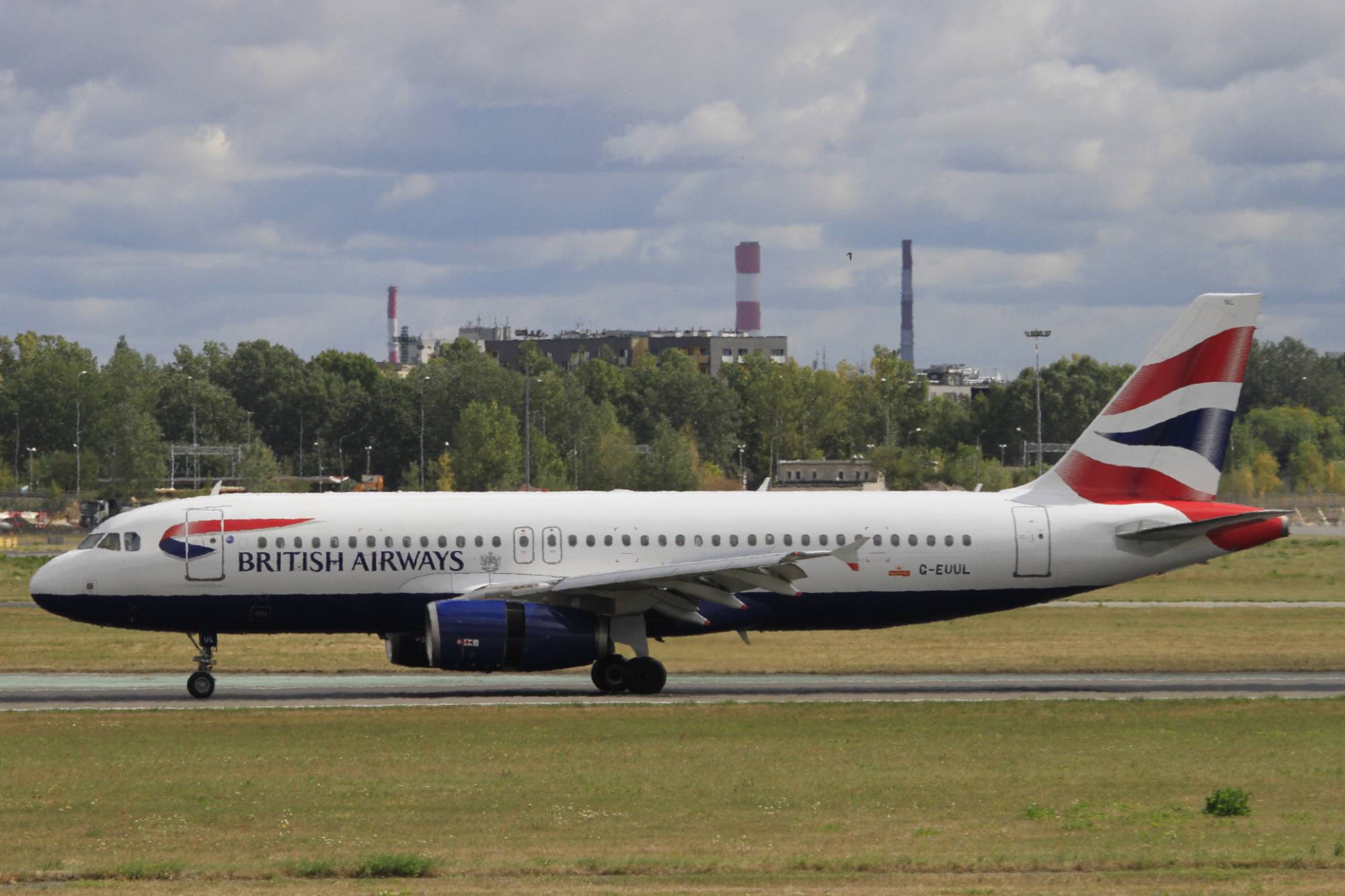 British Airways G-EUUL at EPWA by Jetcob