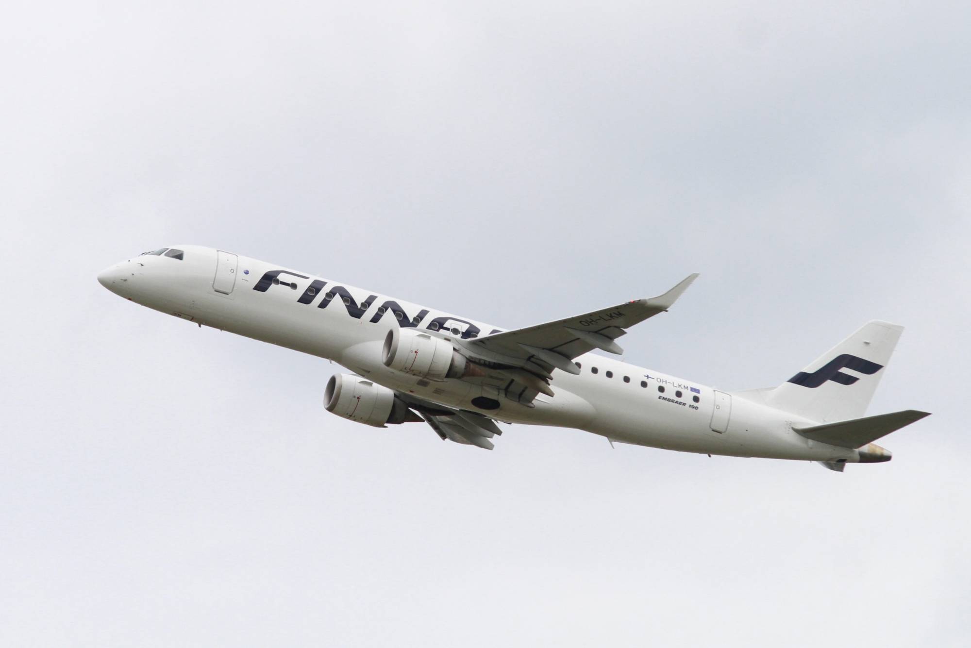 Finnair OH-LKM at EPWA by Jetcob