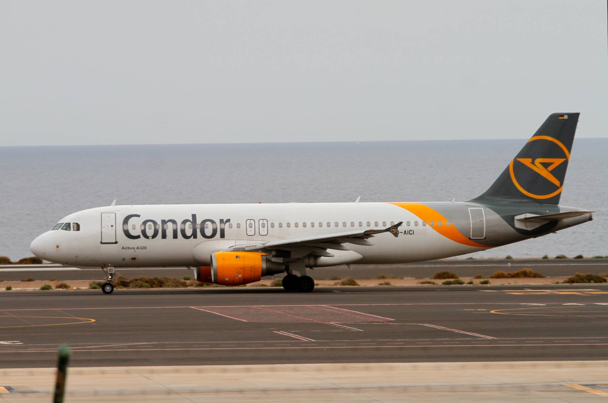 Condor D-AICI at GCFV by Jetcob