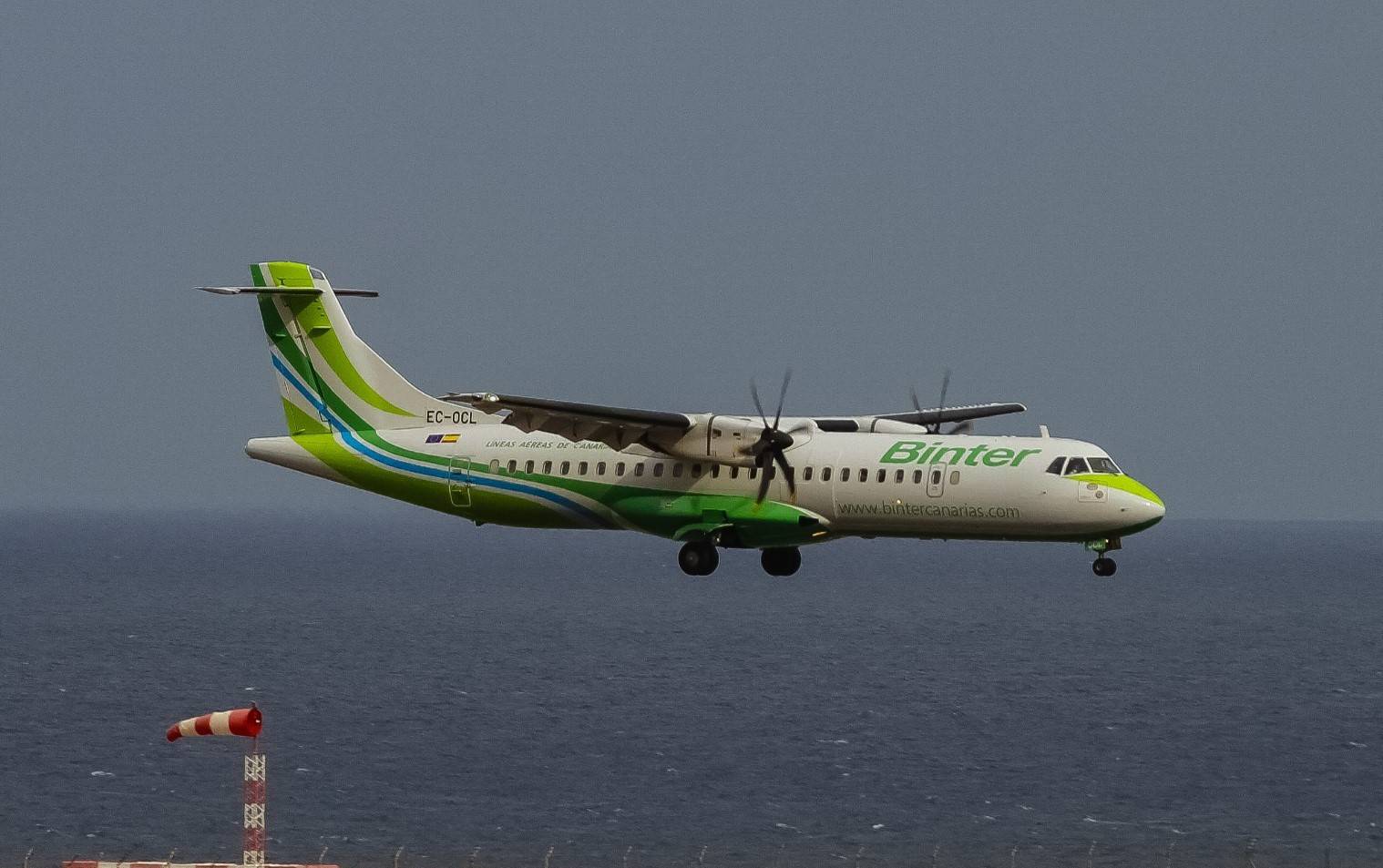 Binter Canarias EC-OCL at GCFV by Jetcob