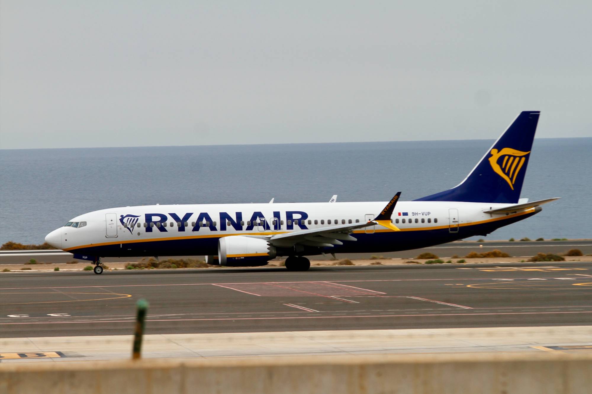 Ryanair 9H-VUP at GCFV by Jetcob