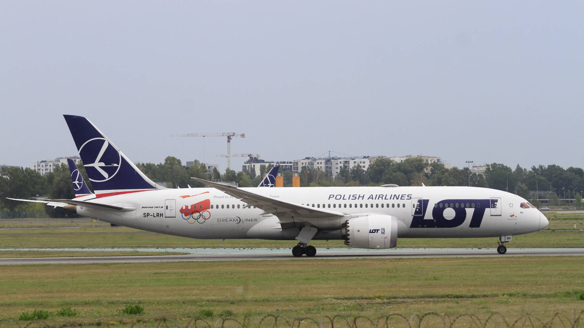 LOT SP-LRH at EPWA by Jetcob