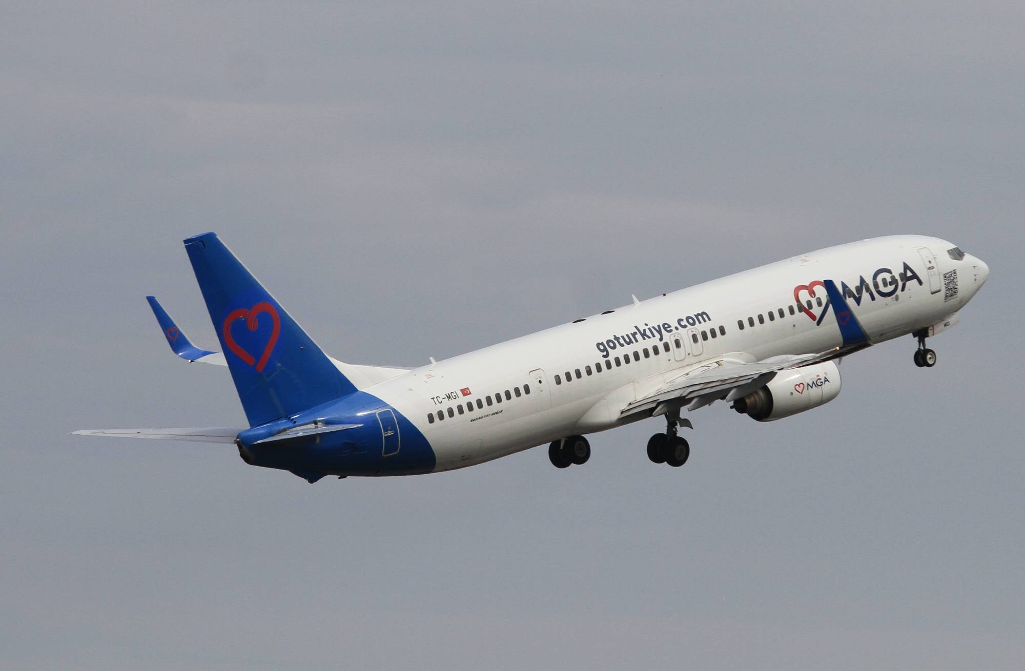 Mavi Gök Airlines TC-MGI at EPWA by Jetcob