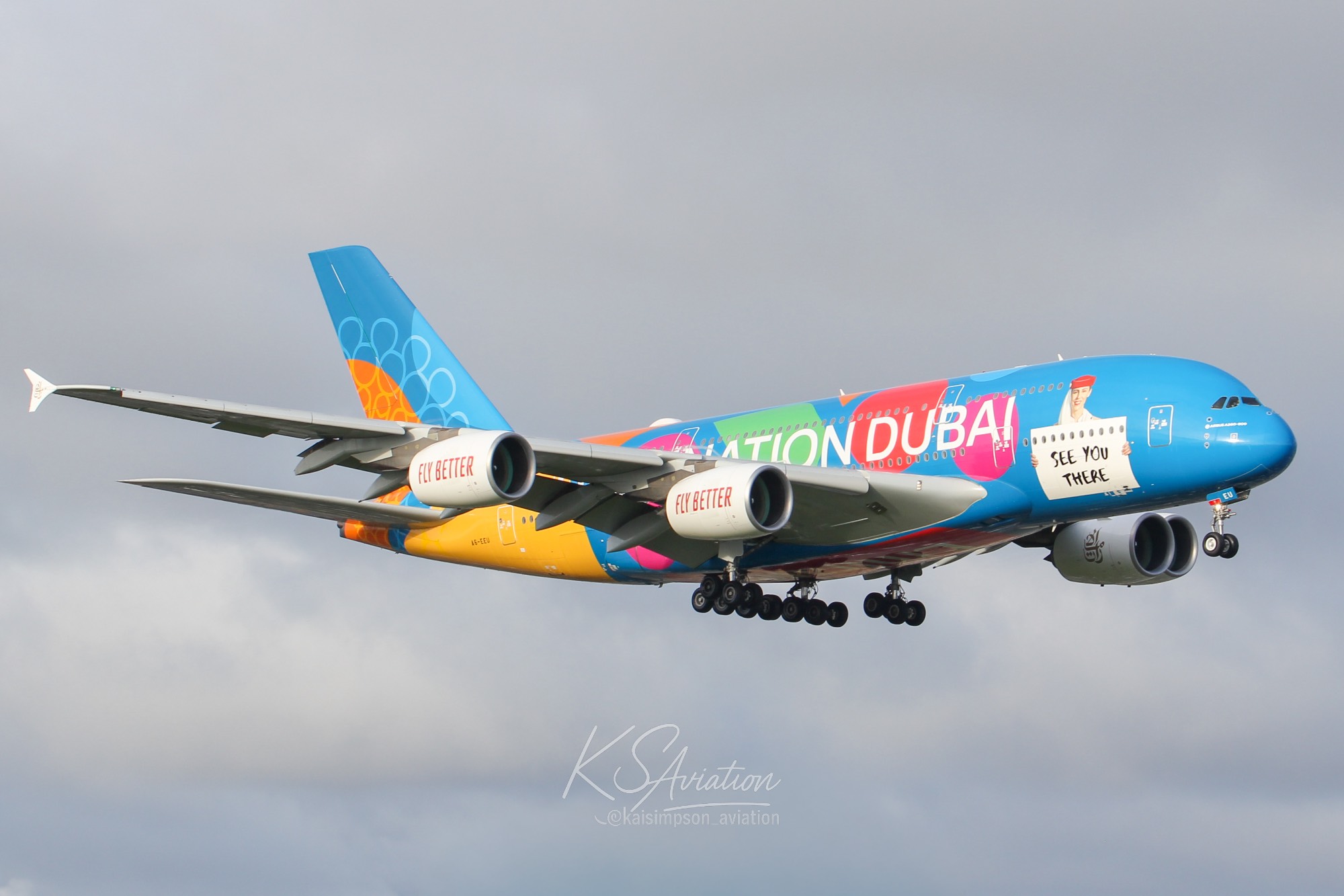 Emirates A6-EEU at YSSY by KaiSimpson