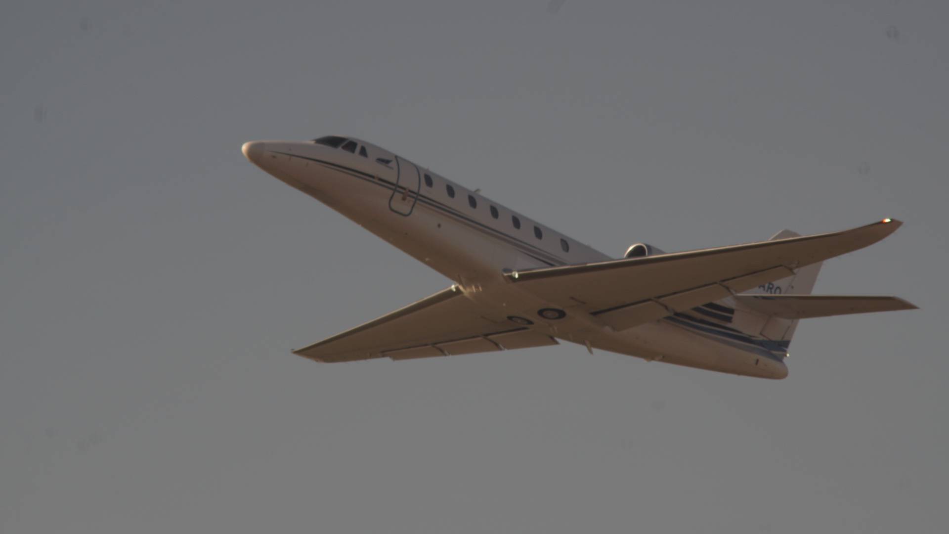 Aerowest D-CARO at EDDV by Jompy