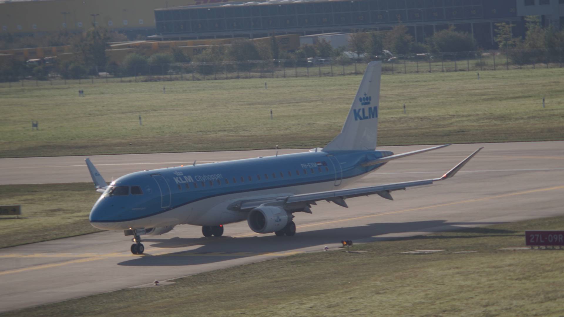 KLM PH-EXM at EDDV by Jompy