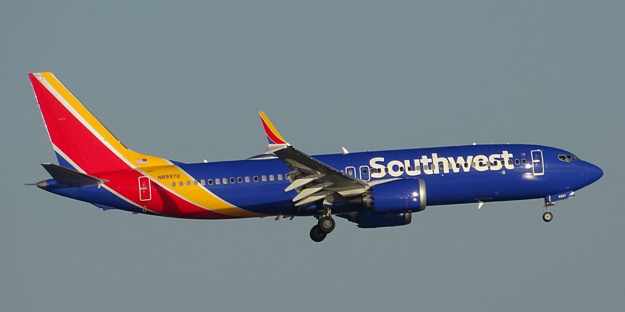 Southwest N8997Q at KBOS by DuckOnABike