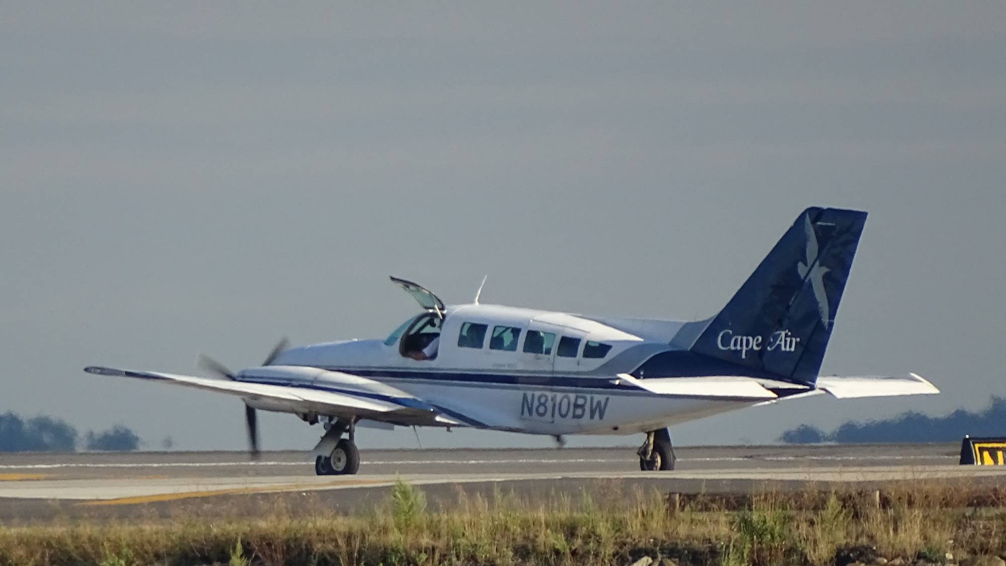 Cape Air N810BW at KBOS by DuckOnABike