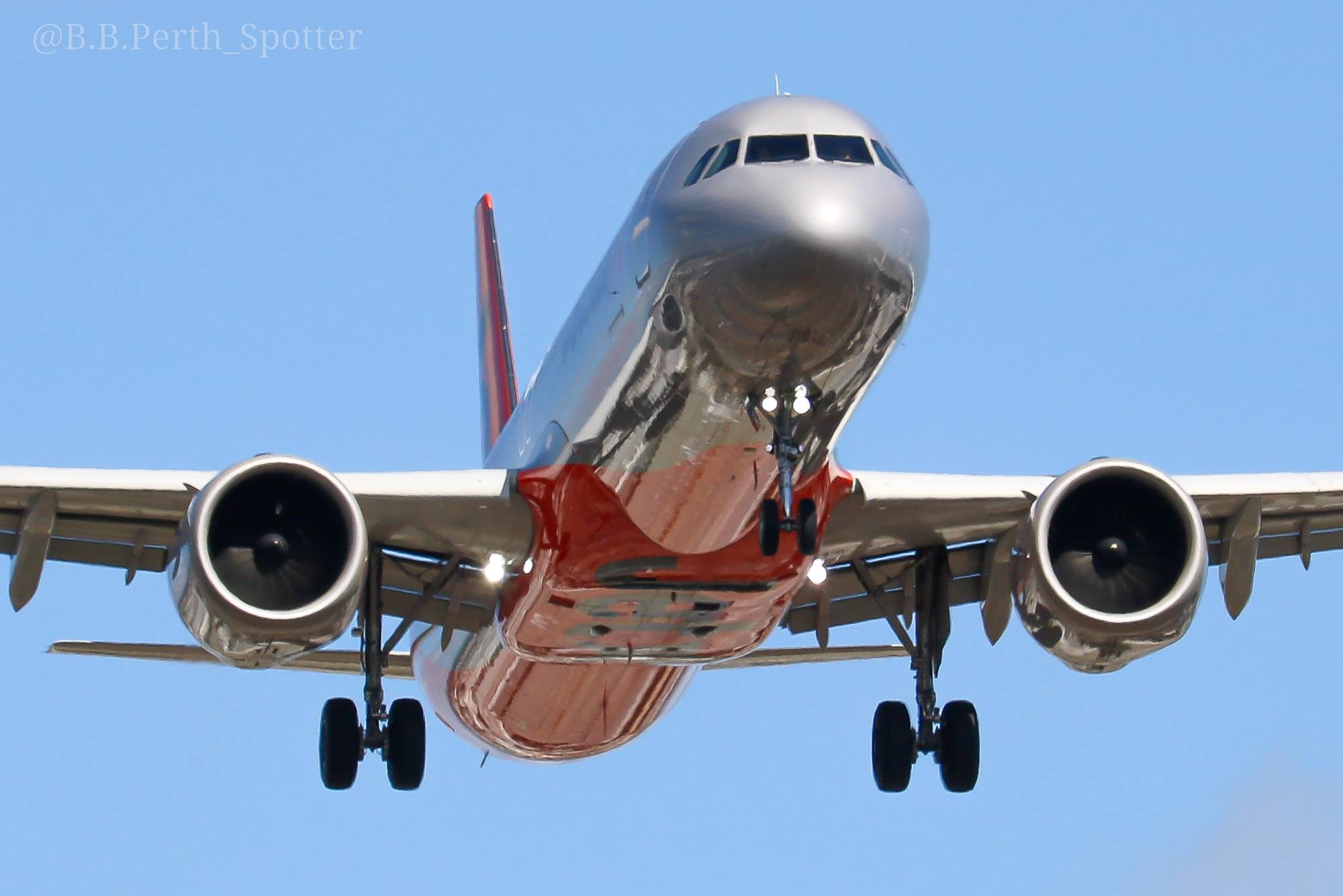 Jetstar VH-OFW at YPPH by boydbayley