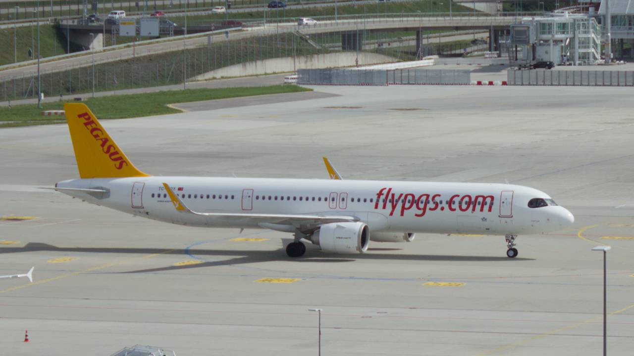 Pegasus Airlines TC-RDY at EDDM by ThomasBent