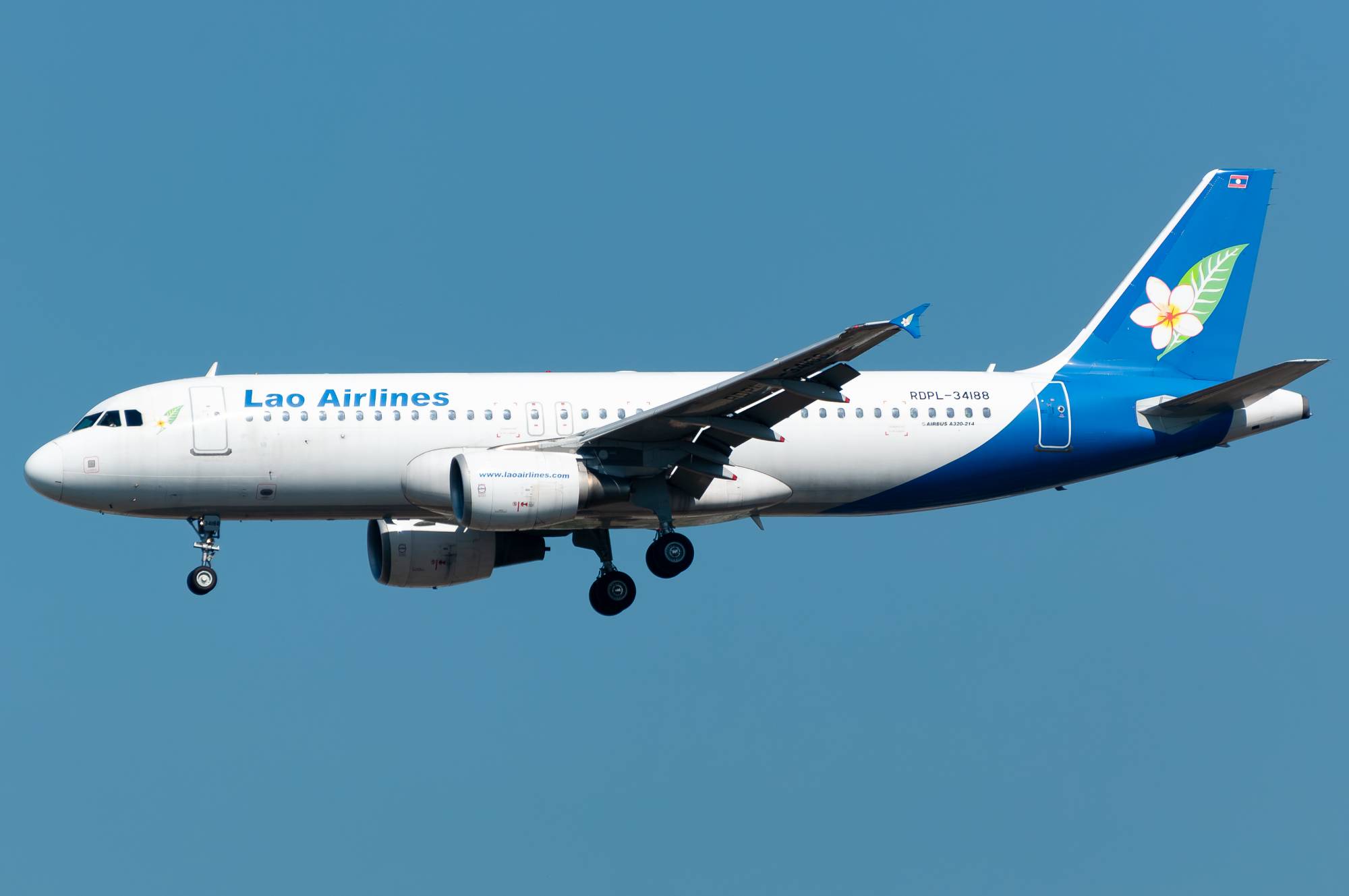 Lao Airlines RDPL34188 at ZGGG by SEAL