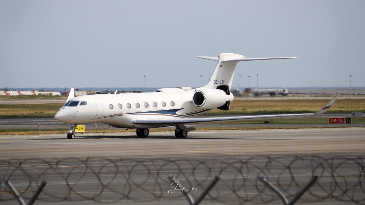 SPARFELL OE-LTF at LFMN by Leyphotography