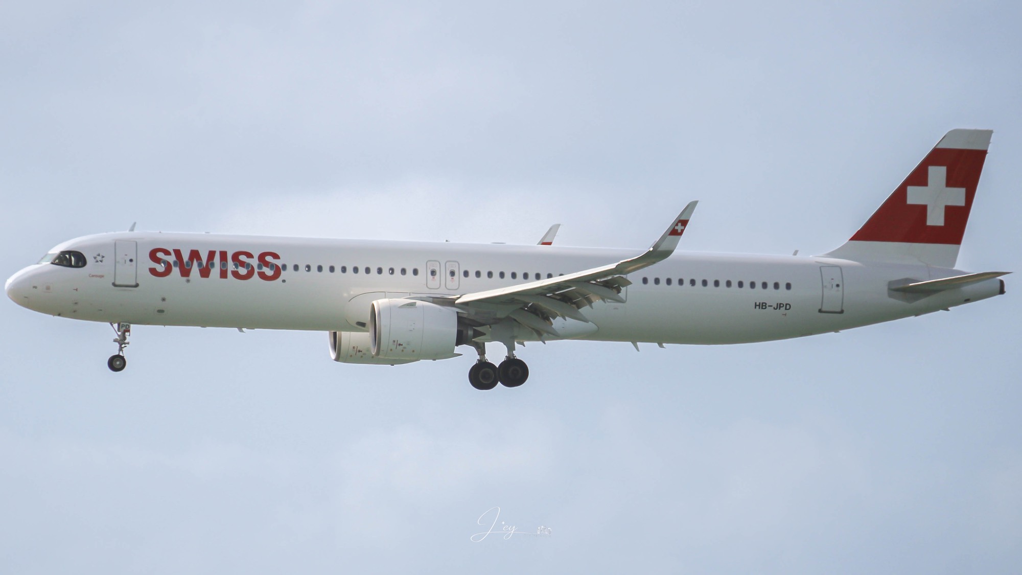 Swiss HB-JPD at LFMN by Leyphotography