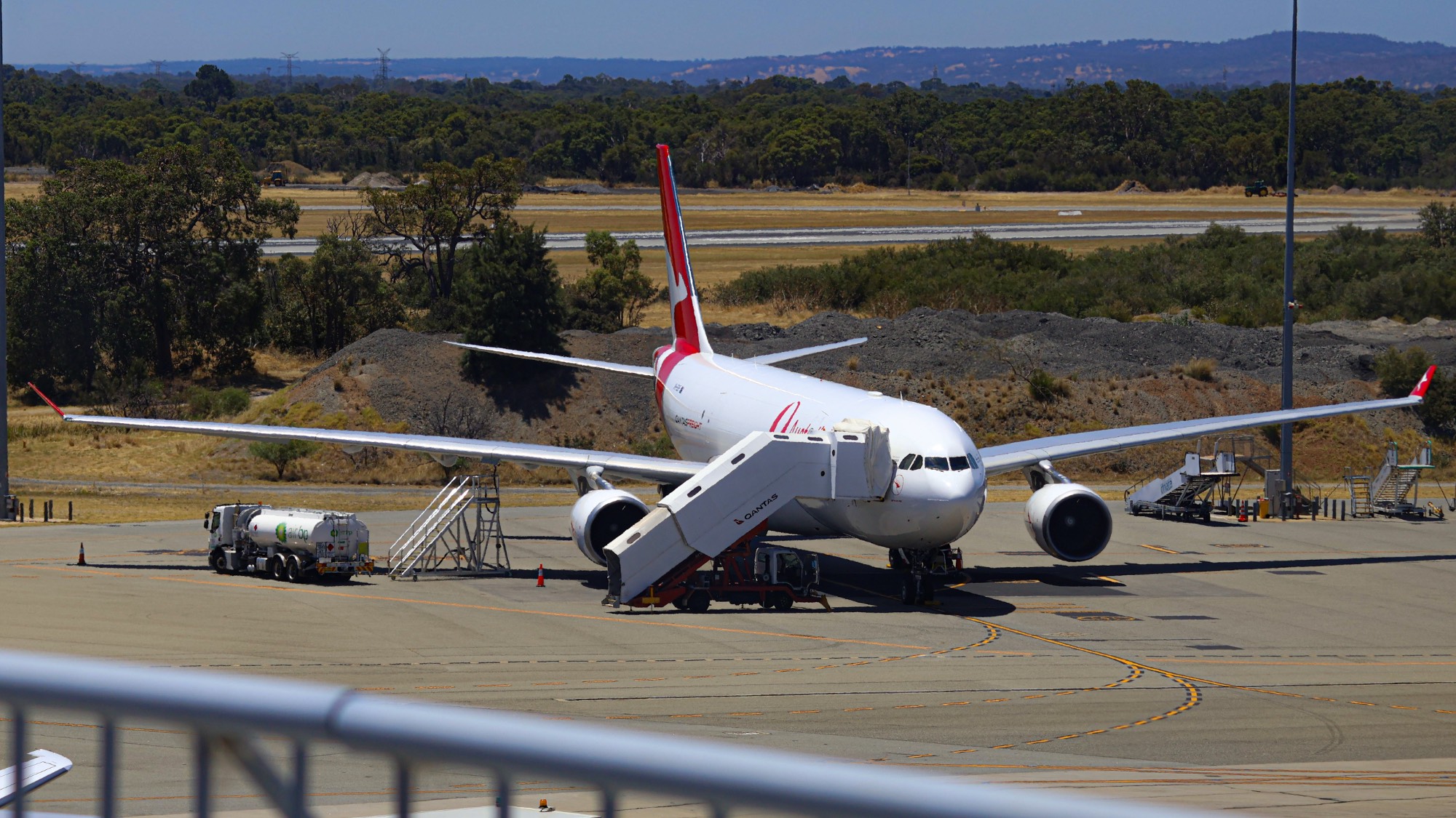 Qantas Freight VH-EBF at YPPH by JBs_Aviation