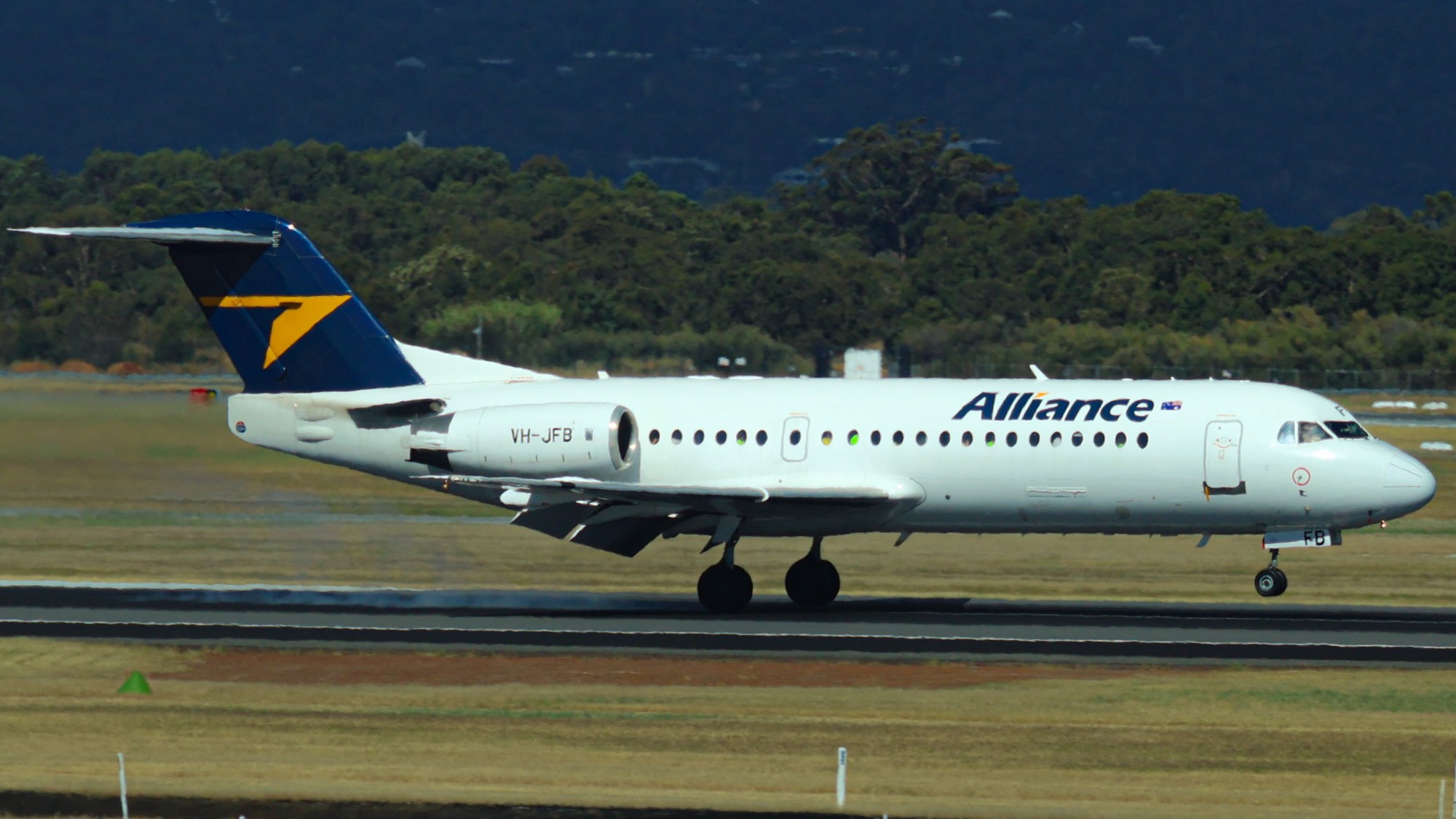 Alliance Airlines VH-JFB at YPPH by JBs_Aviation