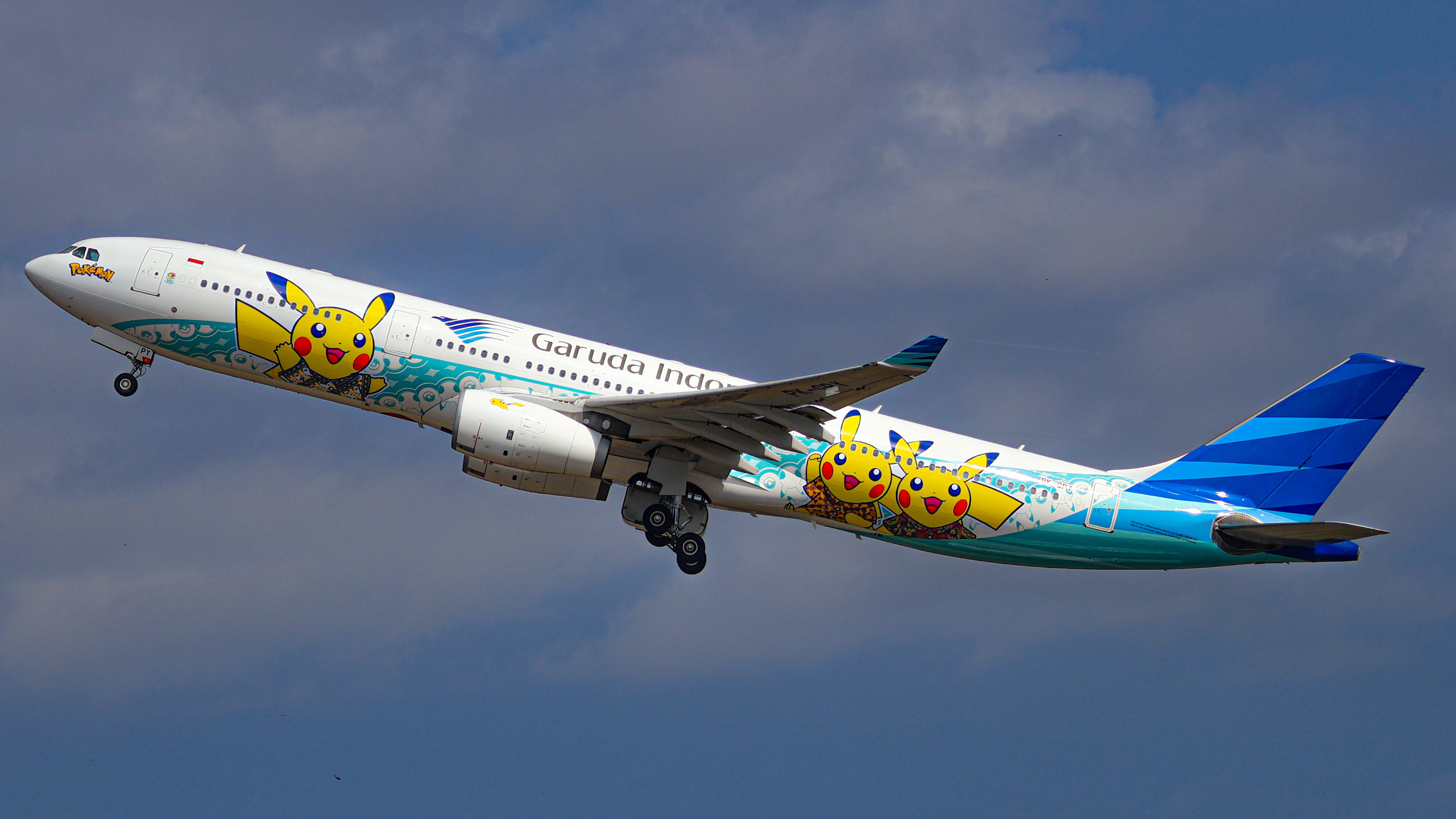 Garuda Indonesia PK-GPY at WADD by JBs_Aviation