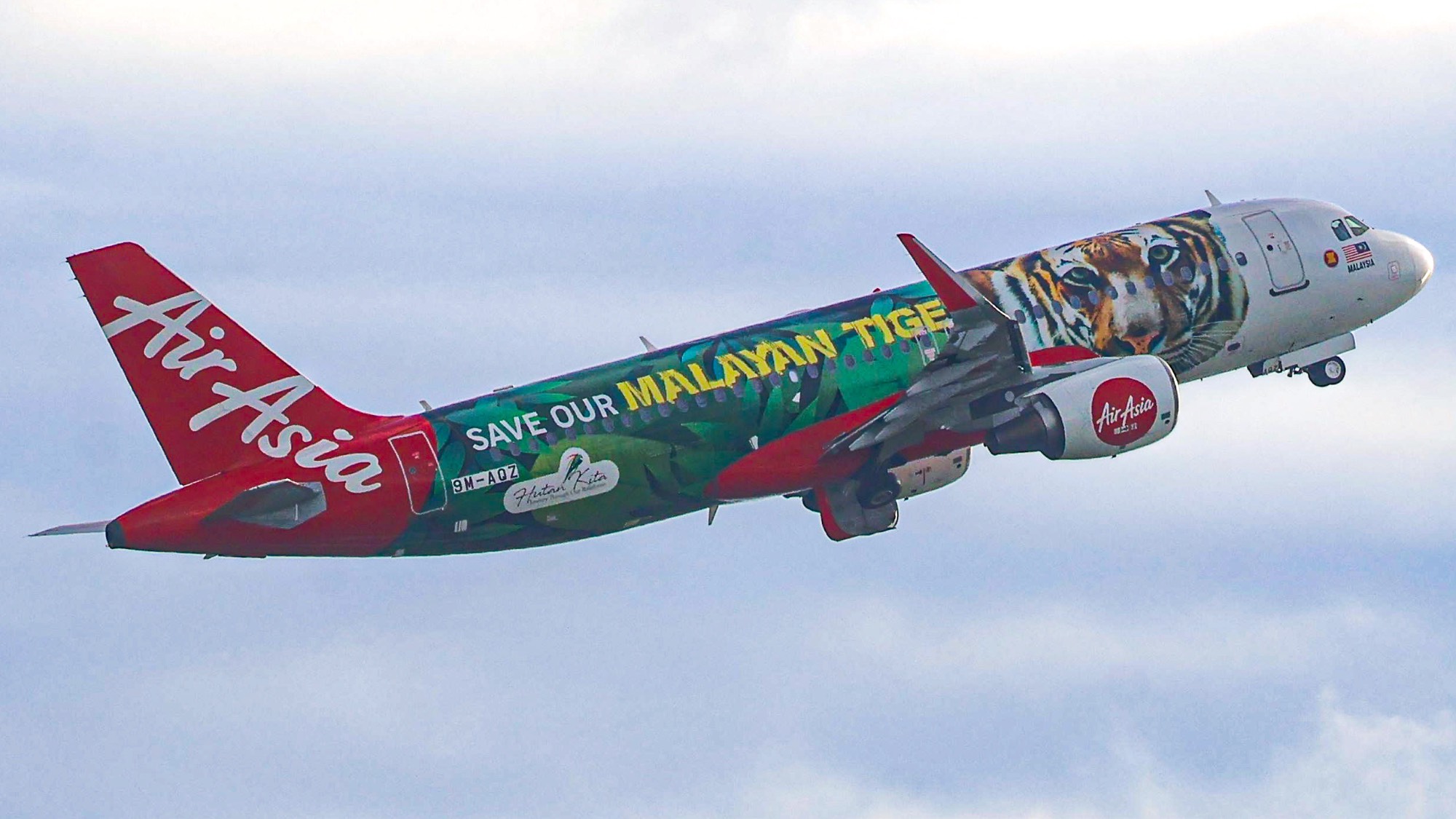 Malaysia AirAsia 9M-AQZ at WADD by JBs_Aviation