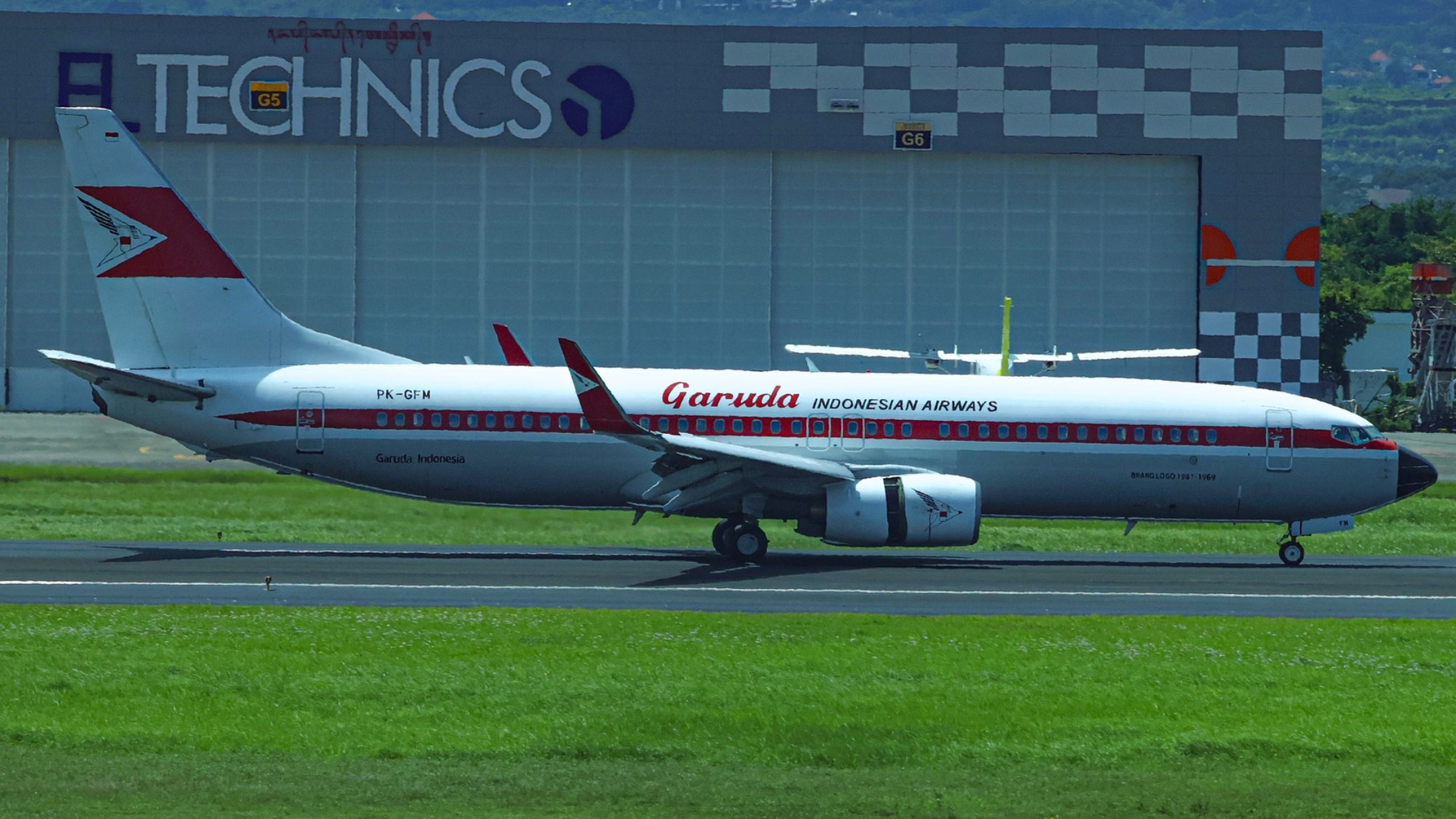 Garuda Indonesia PK-GFM at WADD by JBs_Aviation