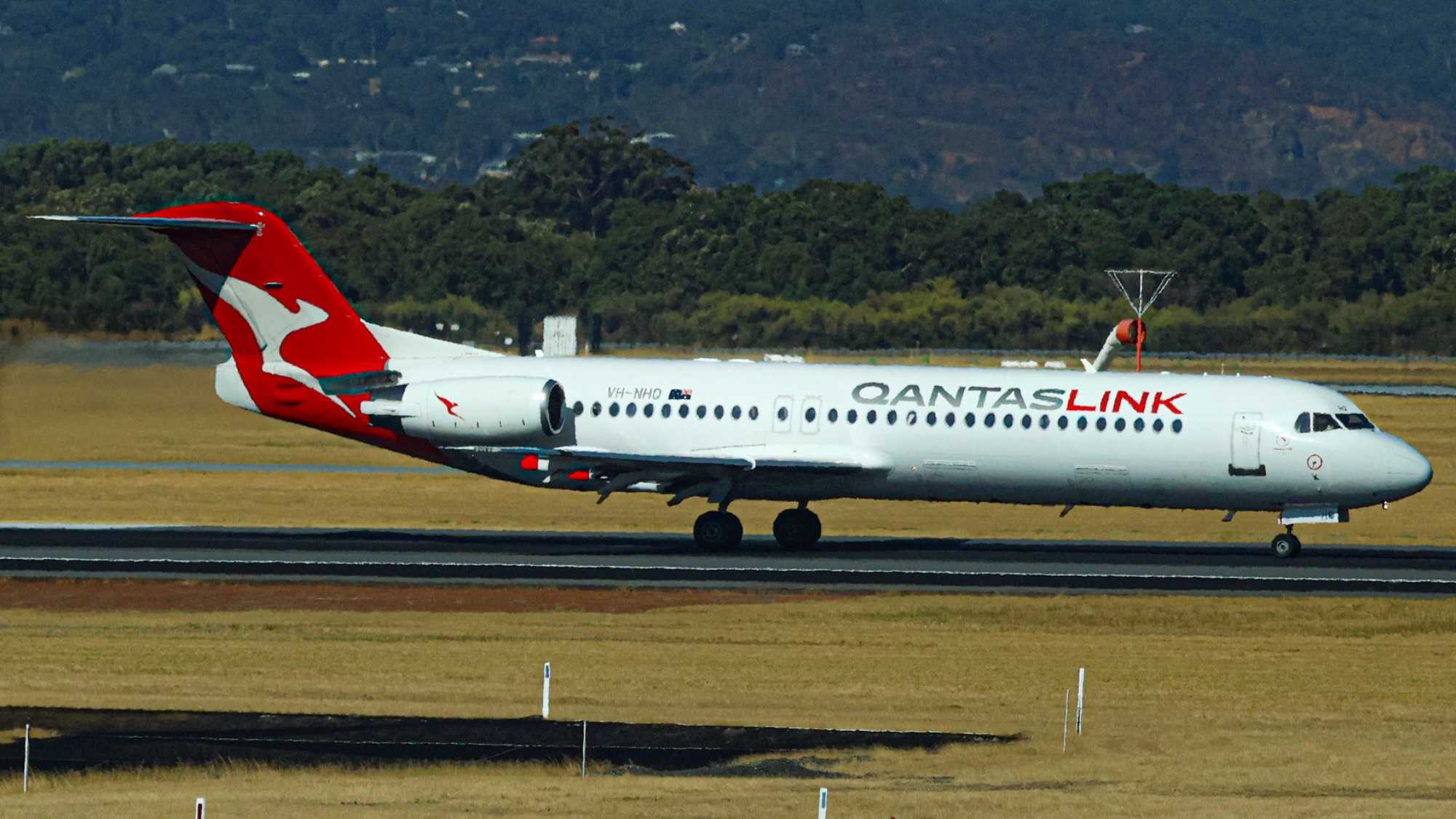 QantasLink VH-NHQ at YPPH by JBs_Aviation