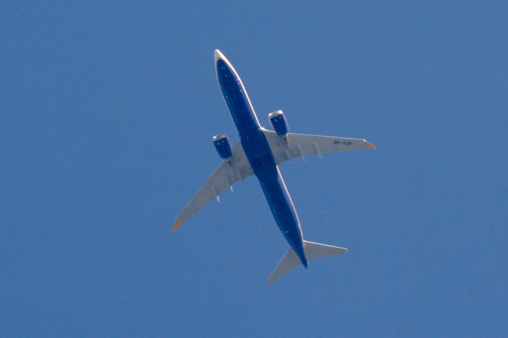 Ryanair 9H-VUP at EIME by IrishAvgeek